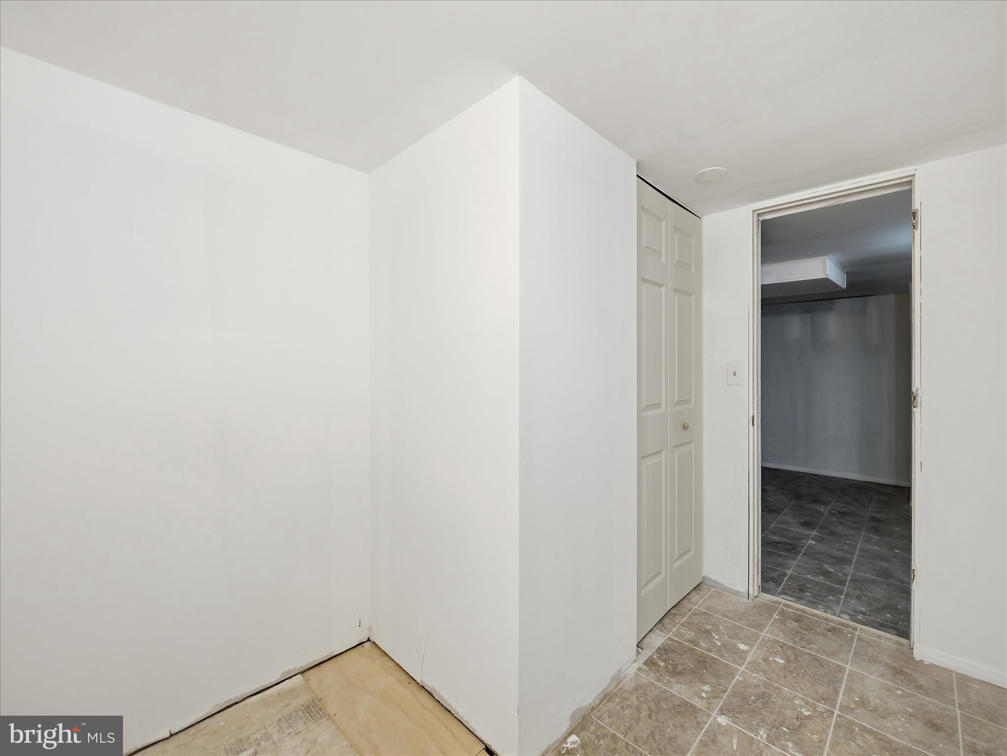 HILL-N-DALE ACRES - Residential