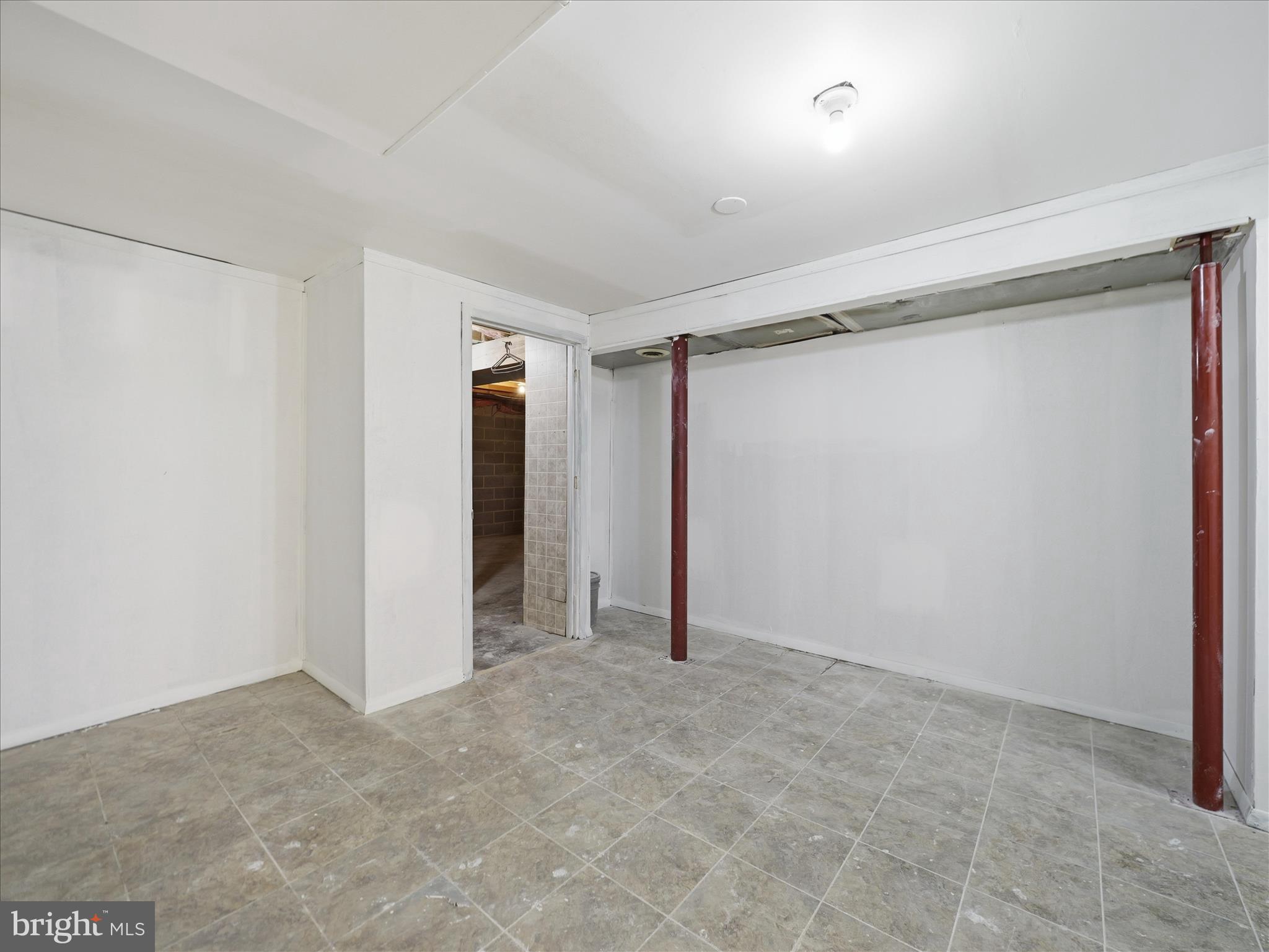 HILL-N-DALE ACRES - Residential