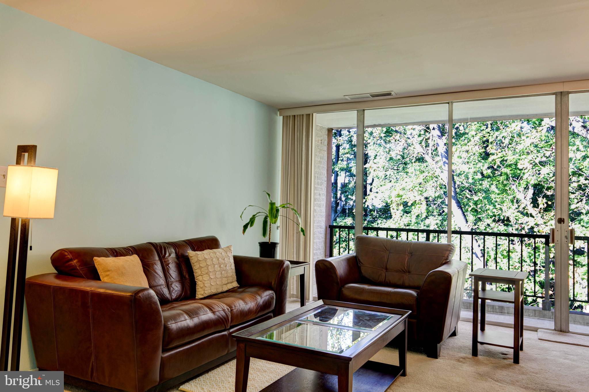 IVYMOUNT COURT - Residential