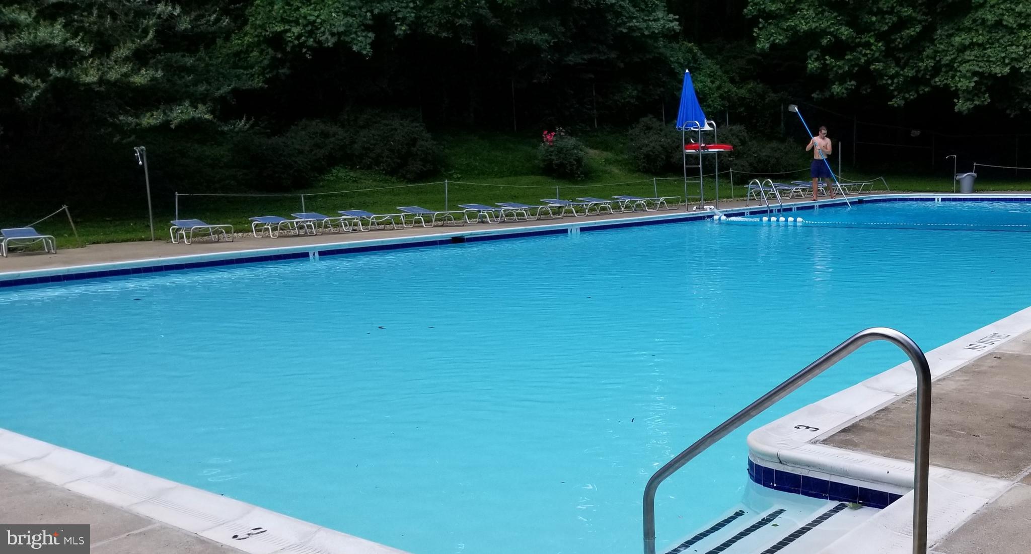 IVYMOUNT COURT - Residential