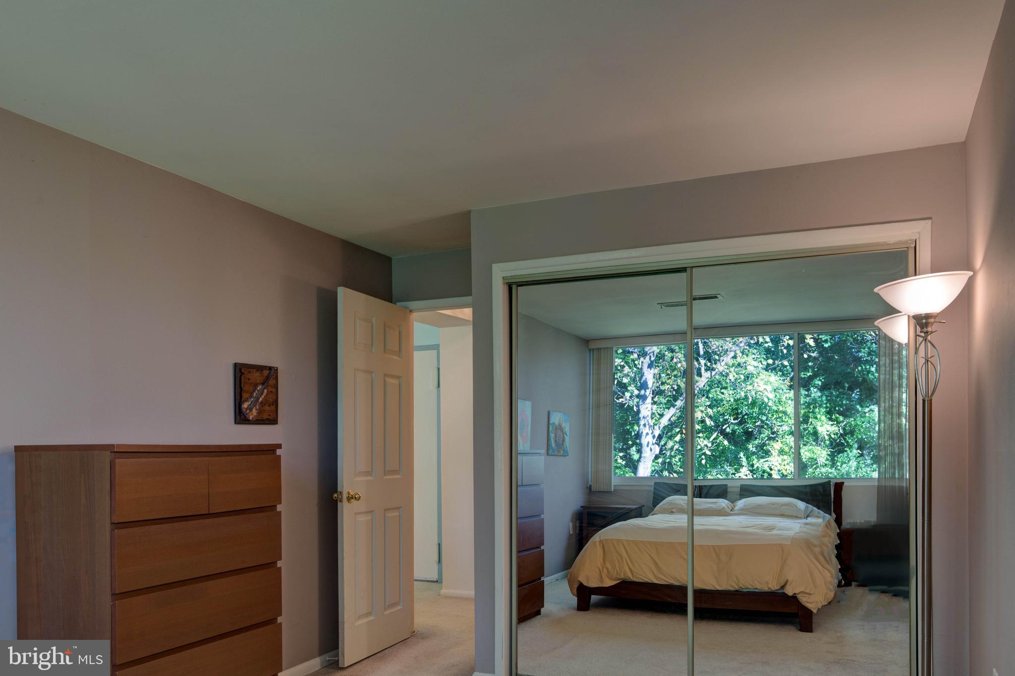 IVYMOUNT COURT - Residential