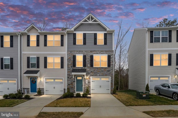 7225 CONGRESSIONAL CIR, RUTHER GLEN, VA 22546 - Image d03914ff493bb2c2c4e1ea38b97f65b8/2953801868