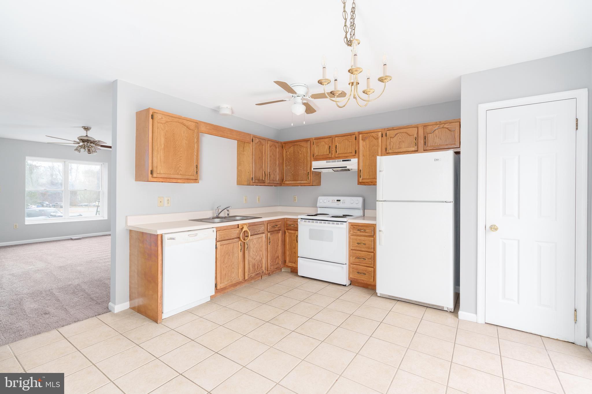 WHITEHALL WEST - Residential