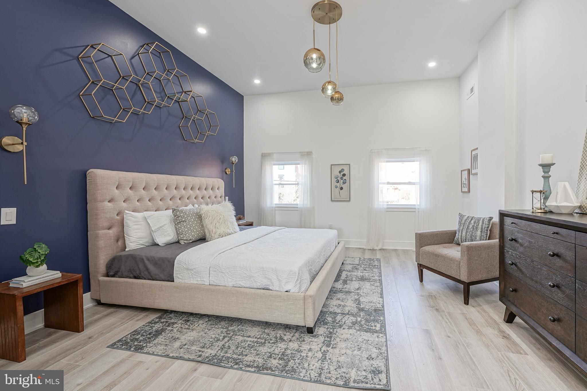 FAIRMOUNT - Residential