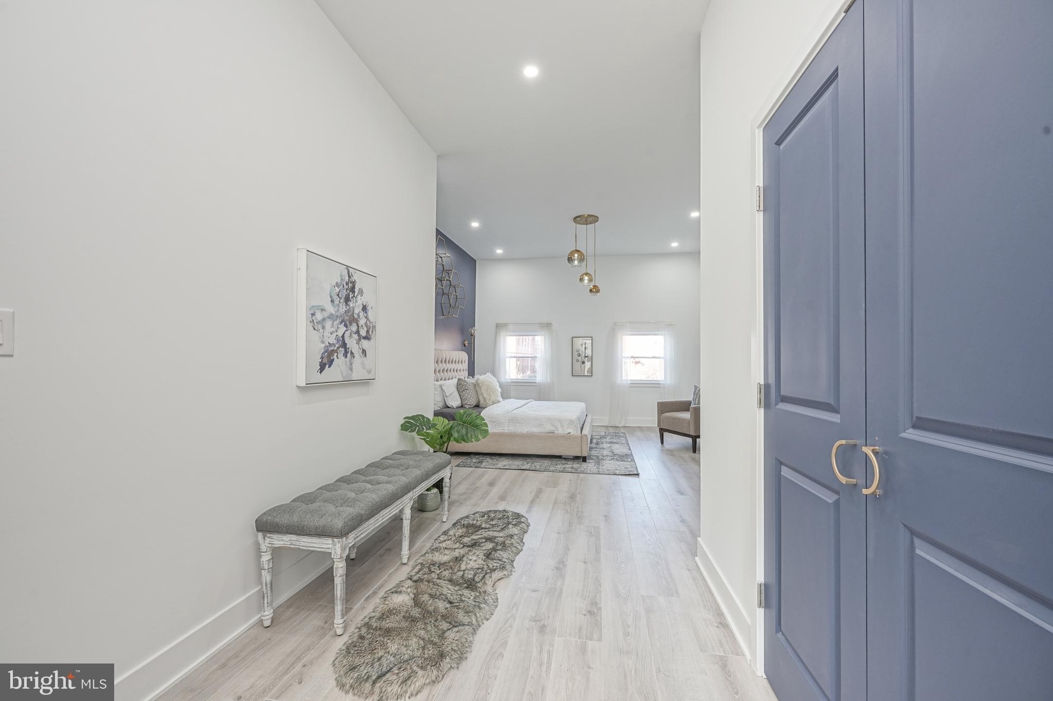 FAIRMOUNT - Residential