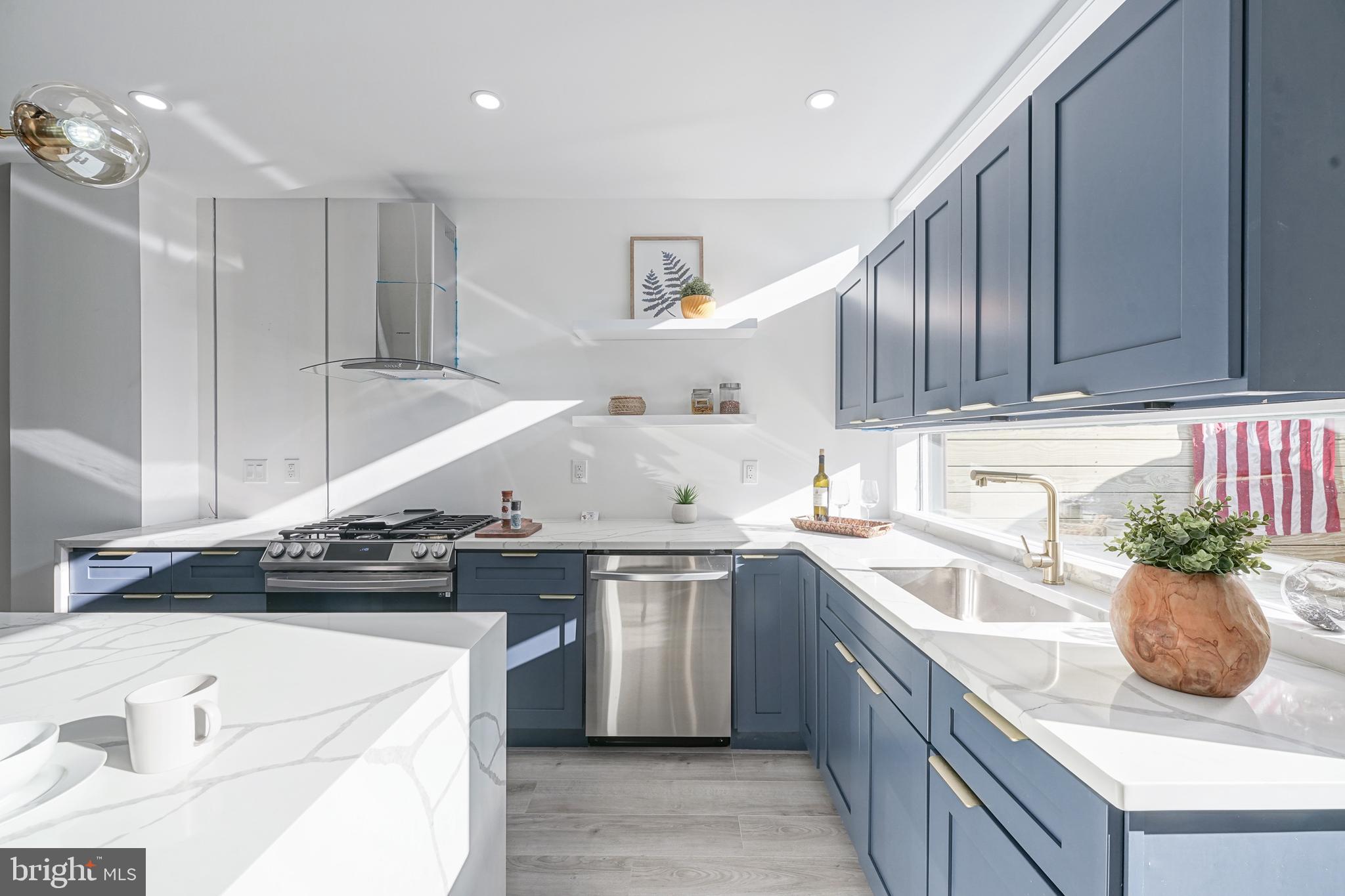 FAIRMOUNT - Residential