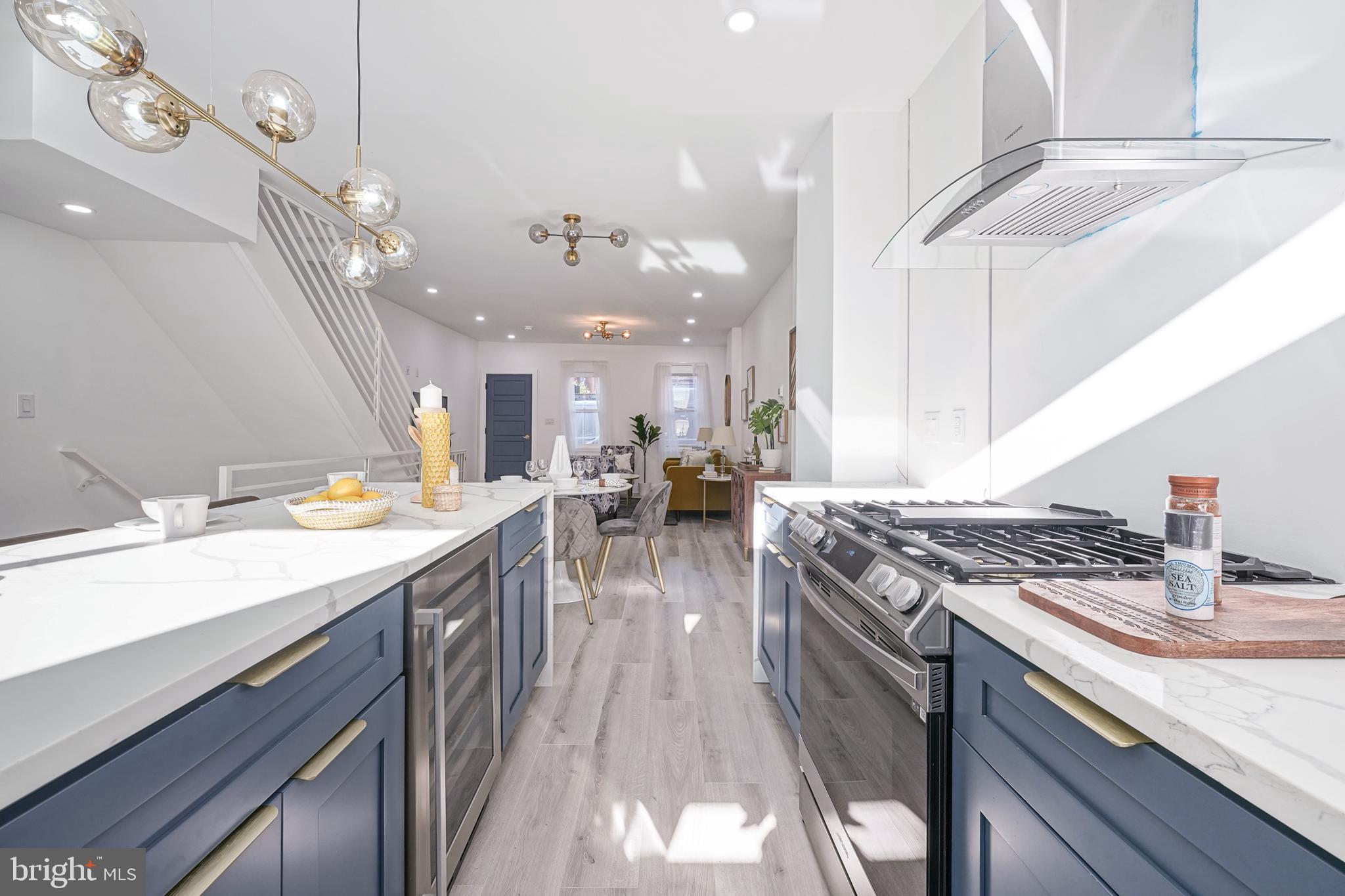 FAIRMOUNT - Residential