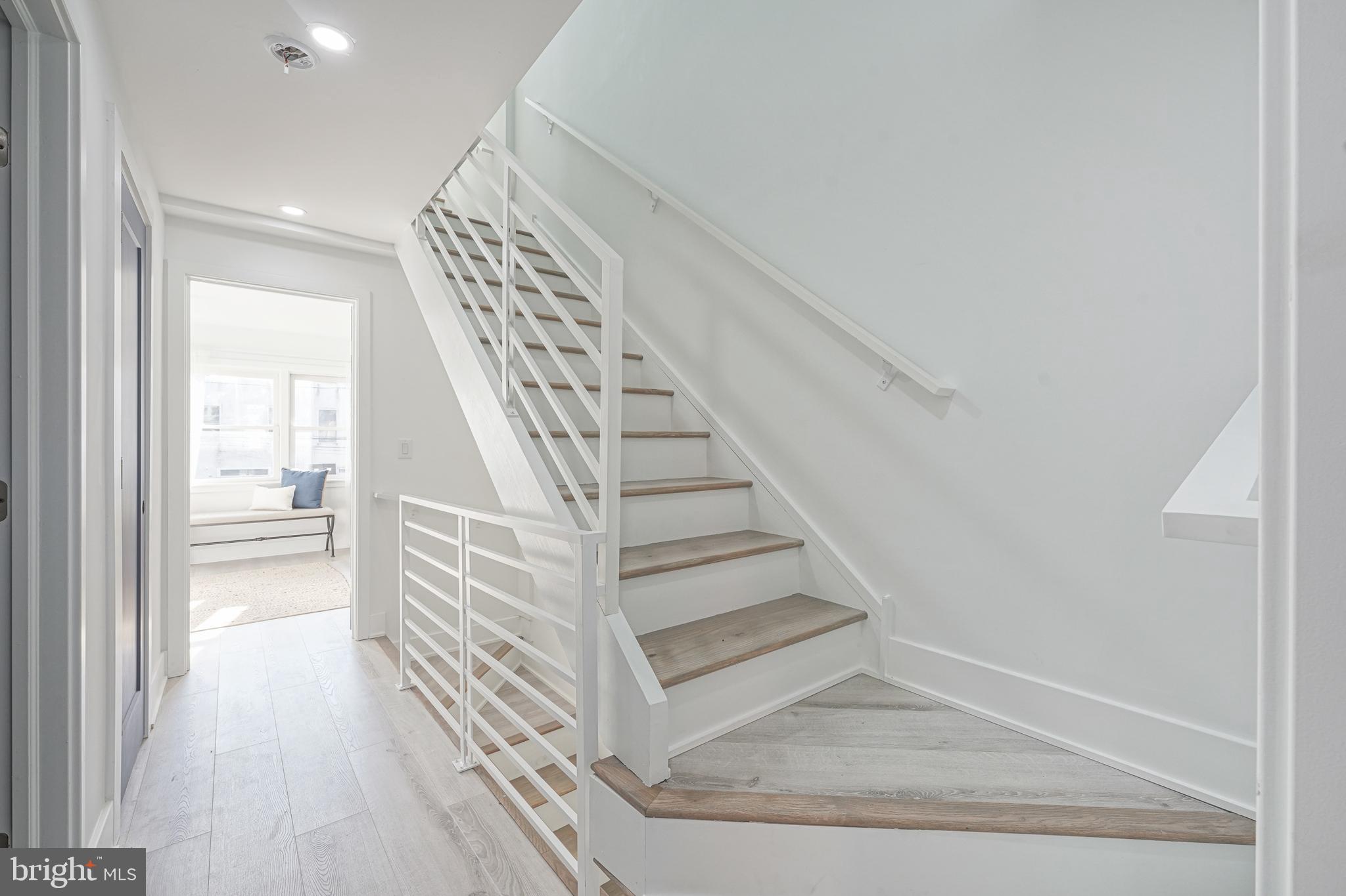 FAIRMOUNT - Residential