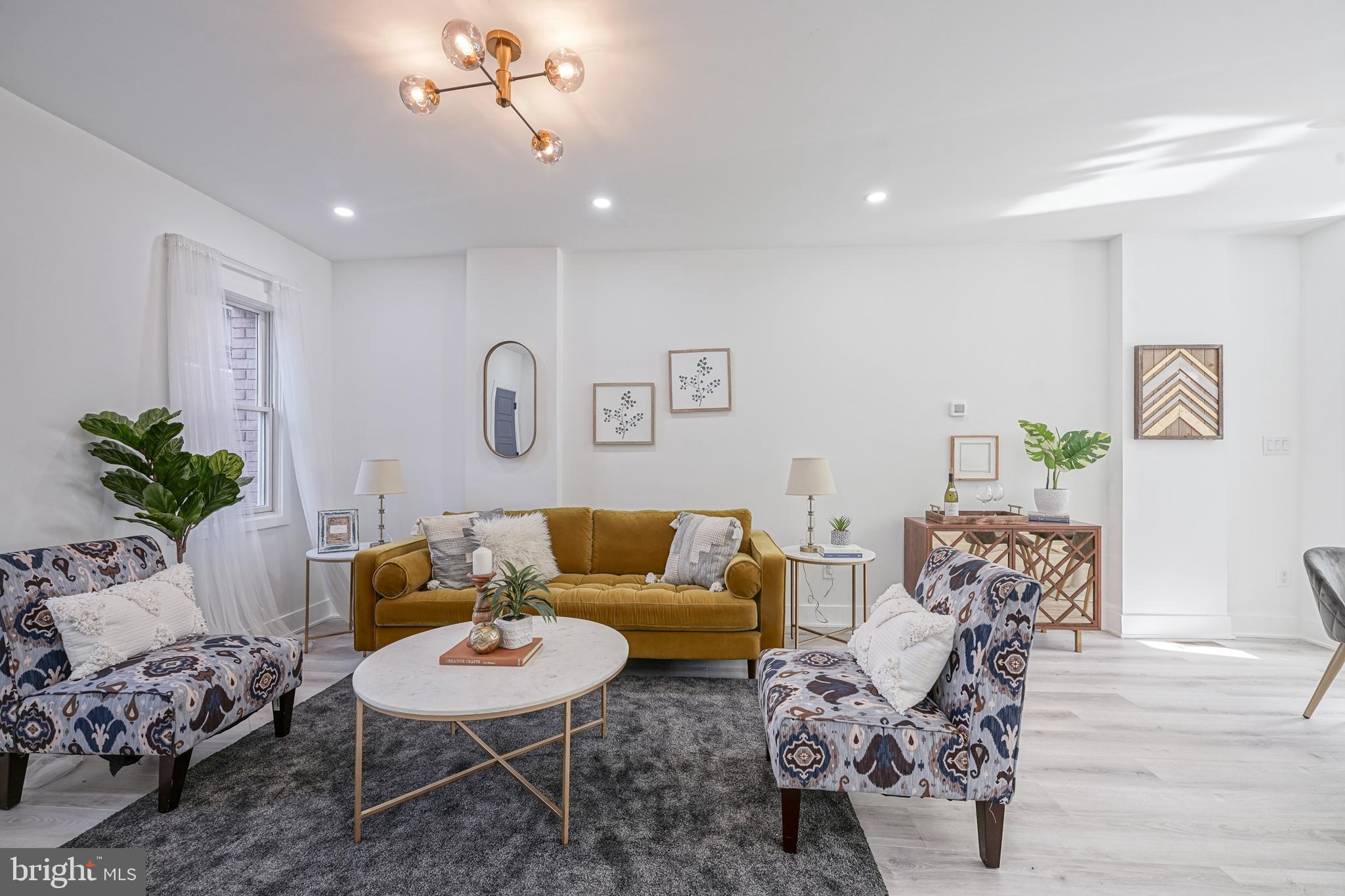 FAIRMOUNT - Residential