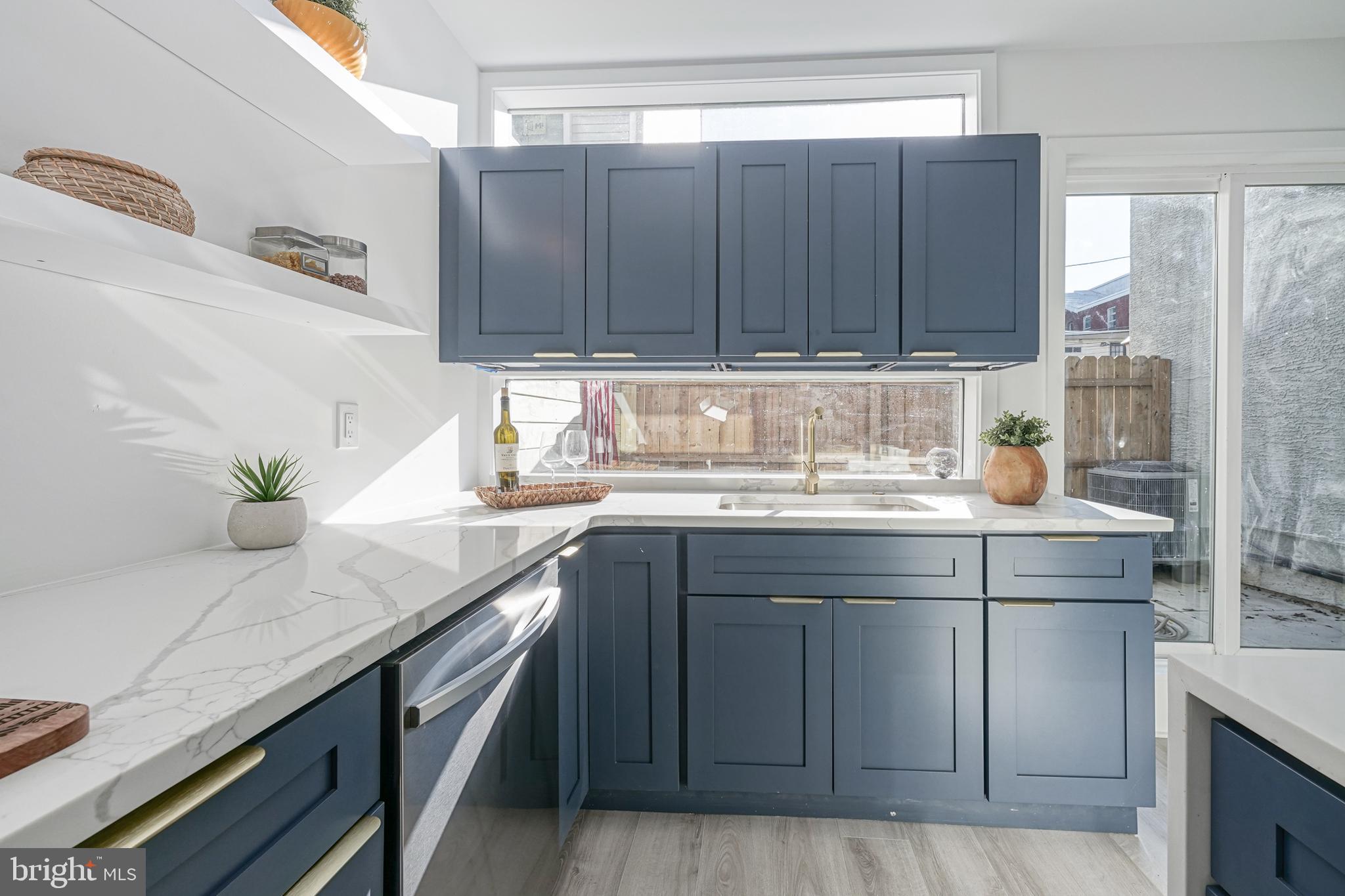 FAIRMOUNT - Residential