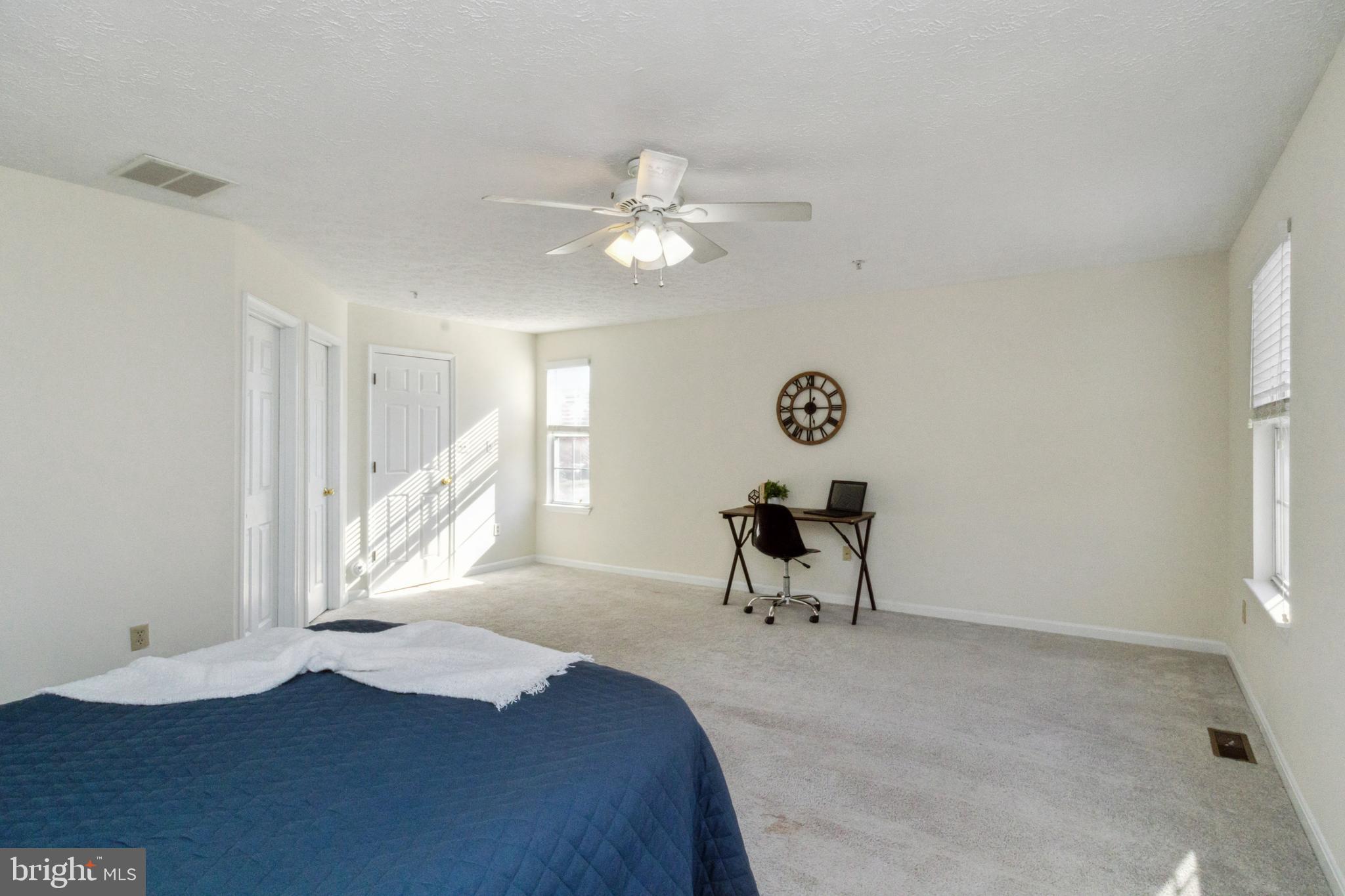 COLUMBIA PARK - Residential