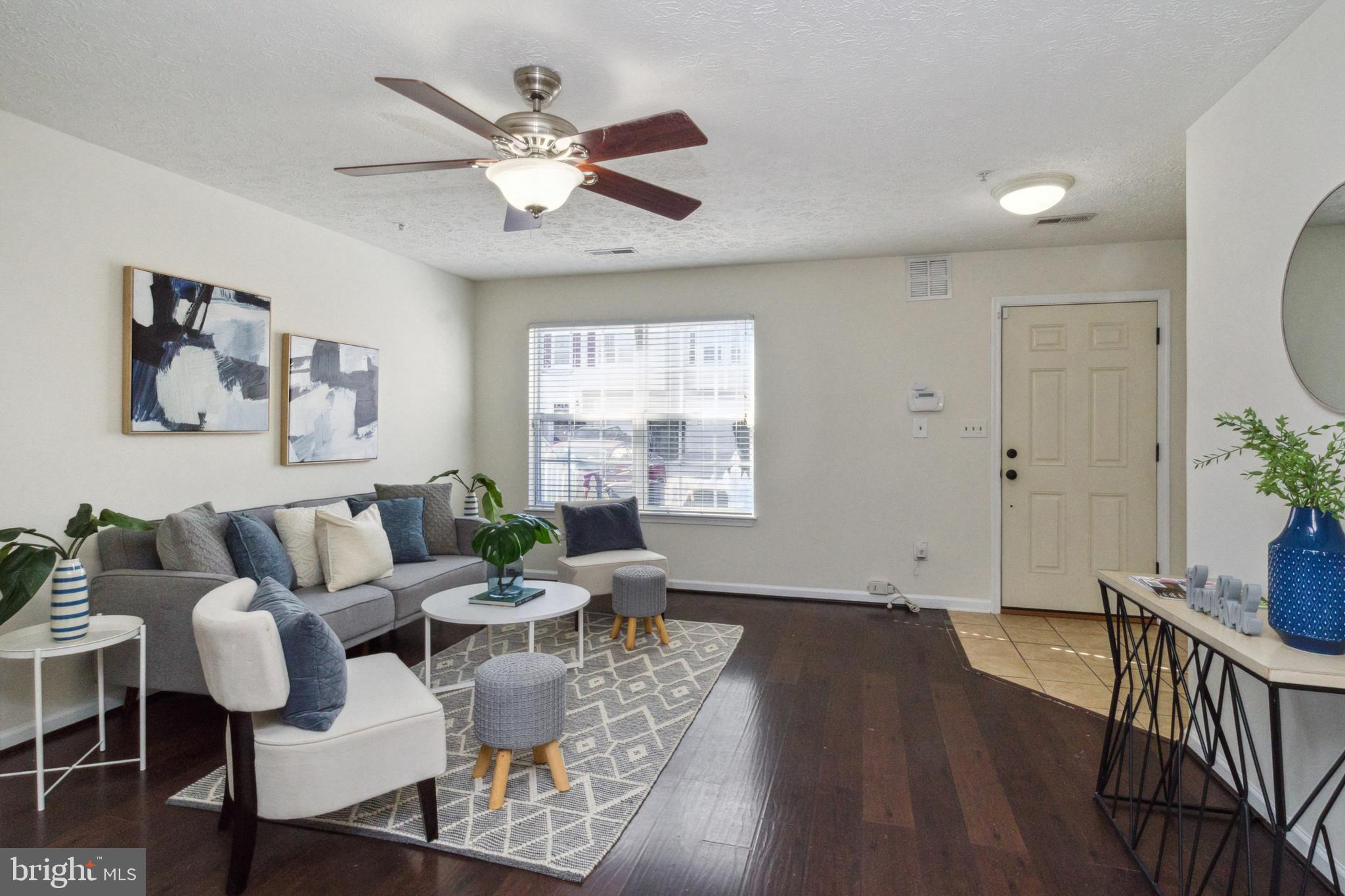 COLUMBIA PARK - Residential