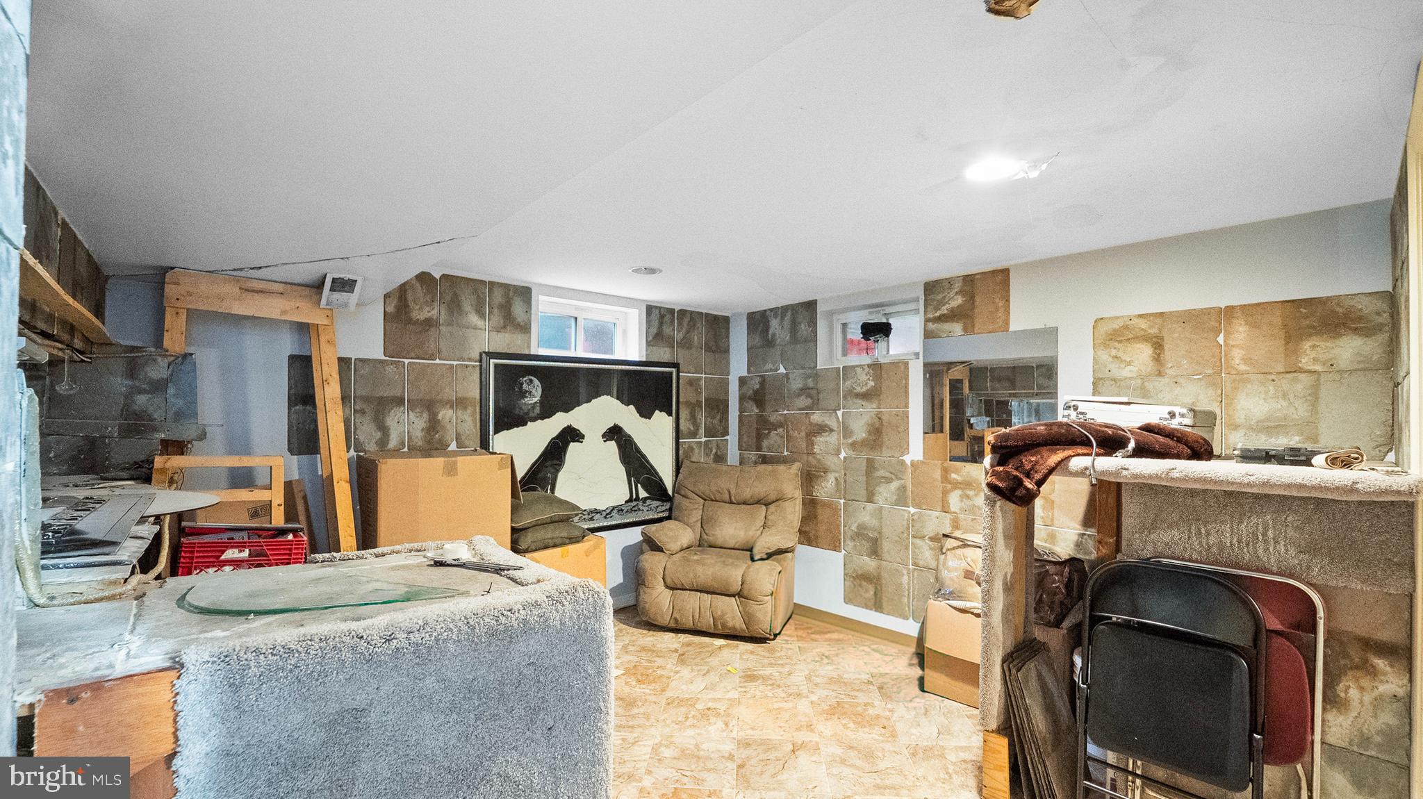 ROSEDALE - Residential