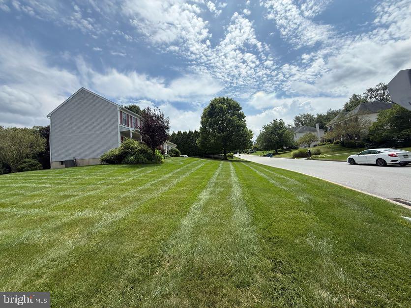 1117 WOODBRIDGE WAY