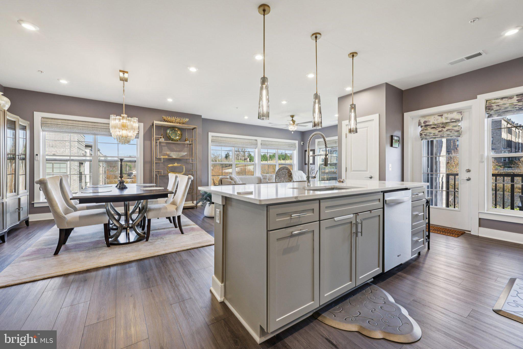 NATIONAL HARBOR - Residential