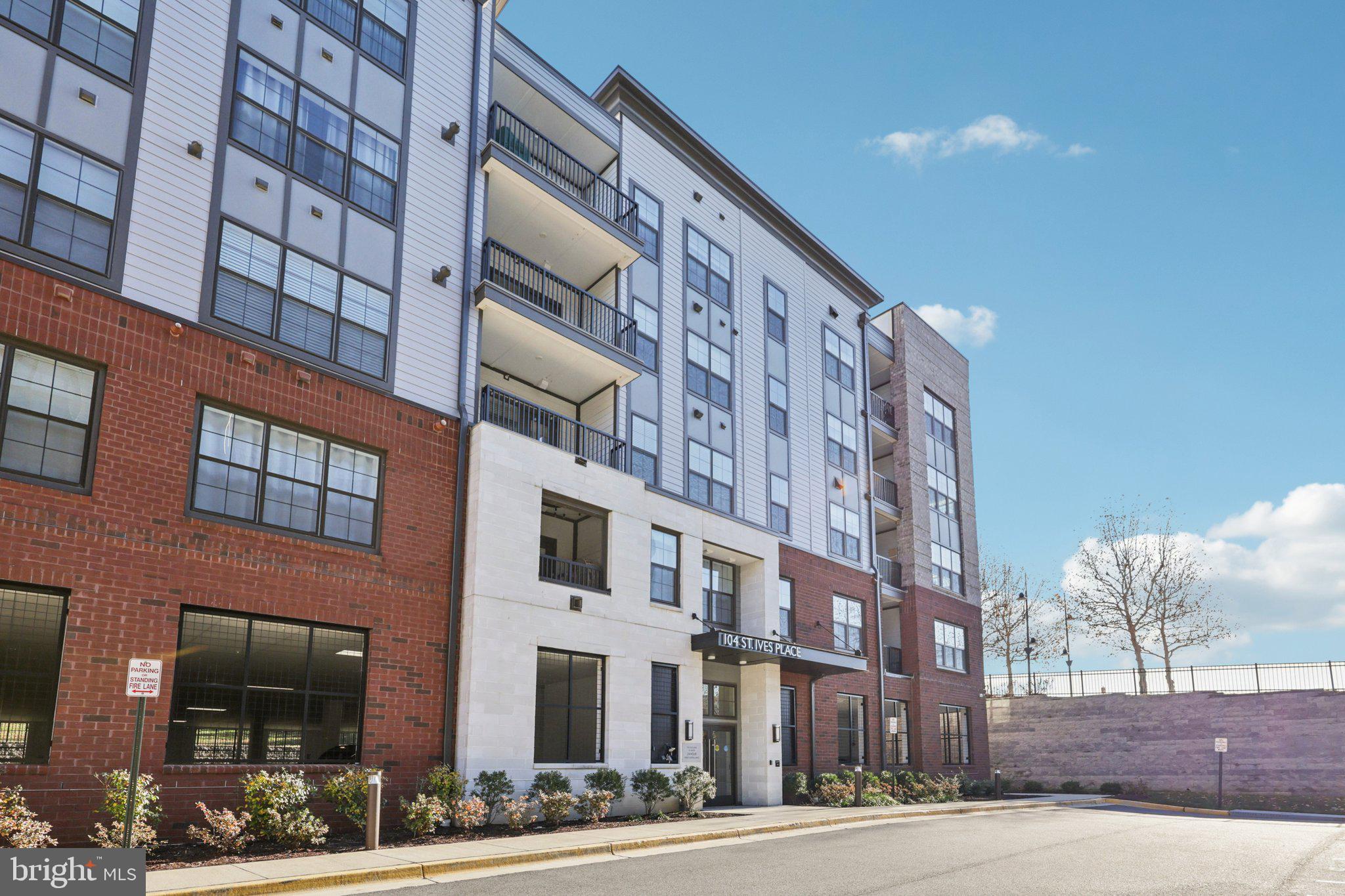 NATIONAL HARBOR - Residential