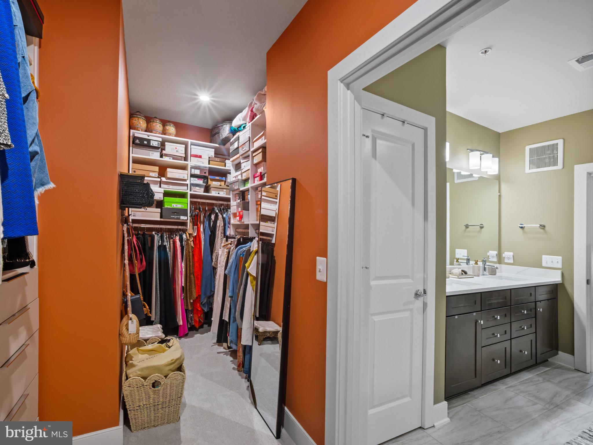 NATIONAL HARBOR - Residential