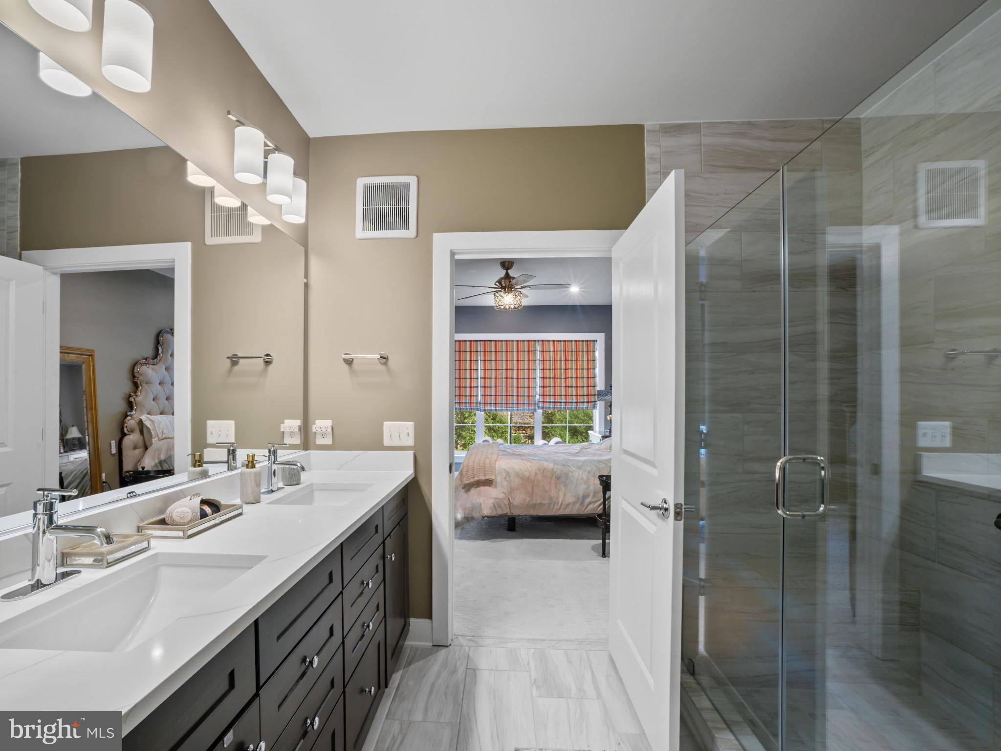 NATIONAL HARBOR - Residential