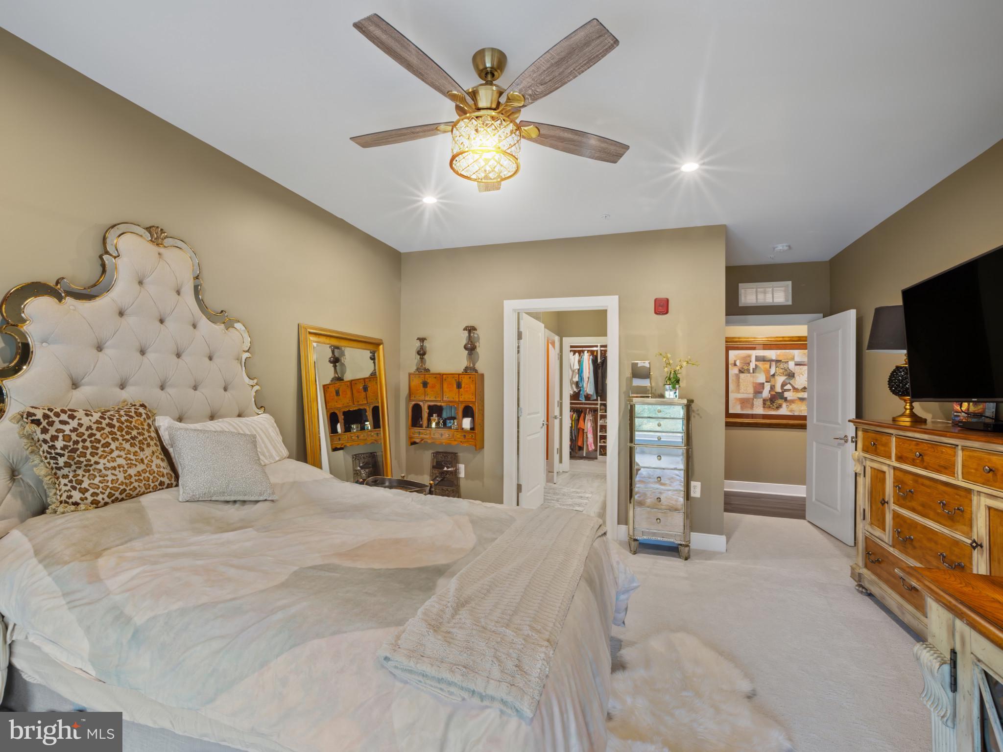 NATIONAL HARBOR - Residential