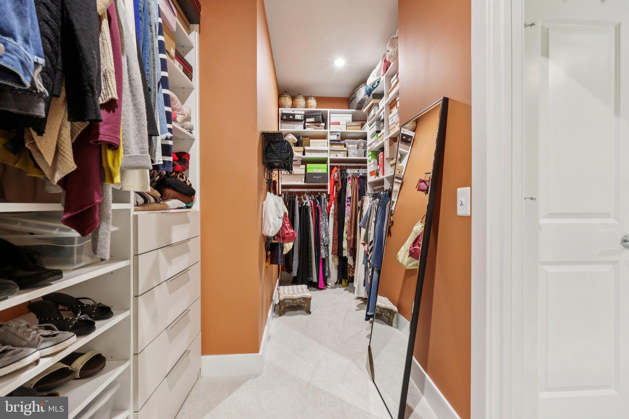 NATIONAL HARBOR - Residential