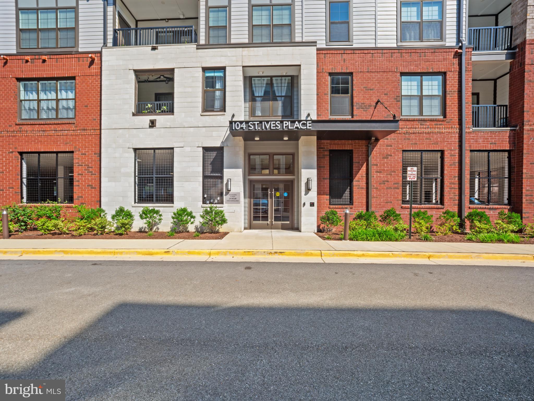 104 SAINT IVES PLACE 402