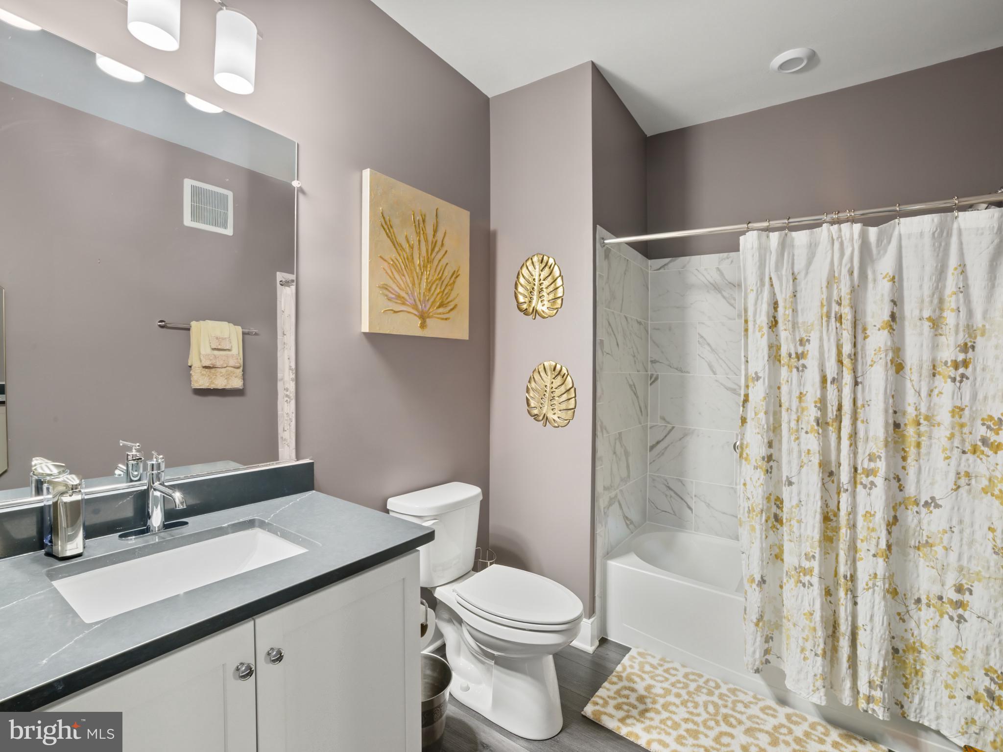 NATIONAL HARBOR - Residential