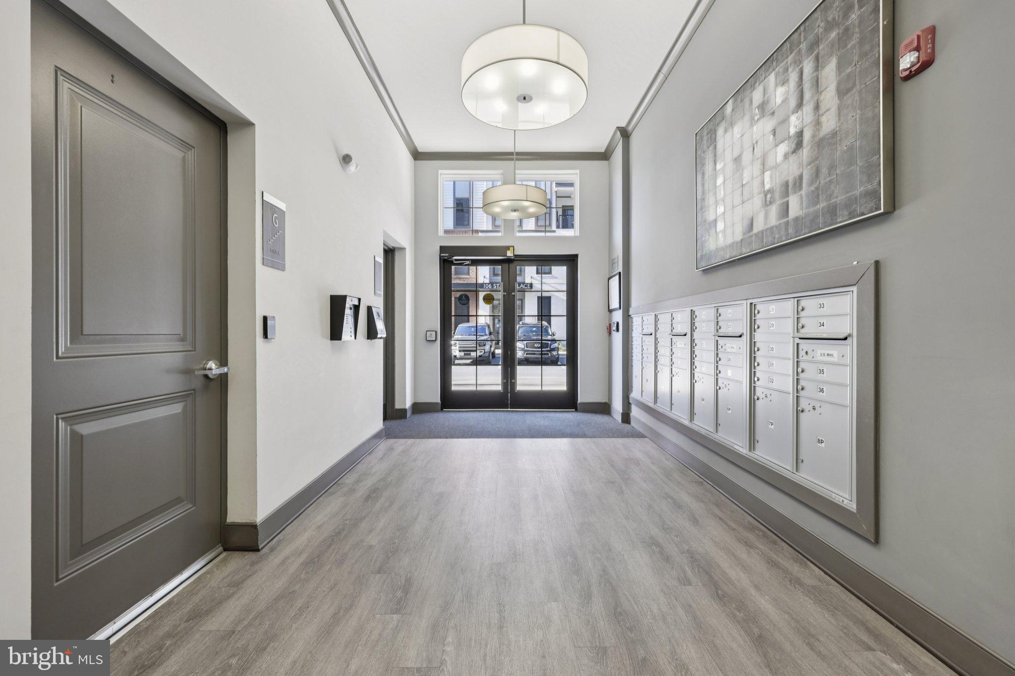 NATIONAL HARBOR - Residential