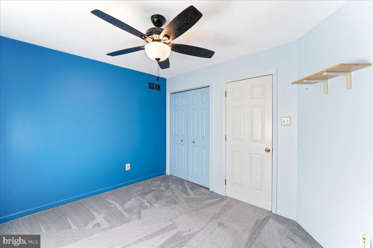 MEADOWBROOK - Residential