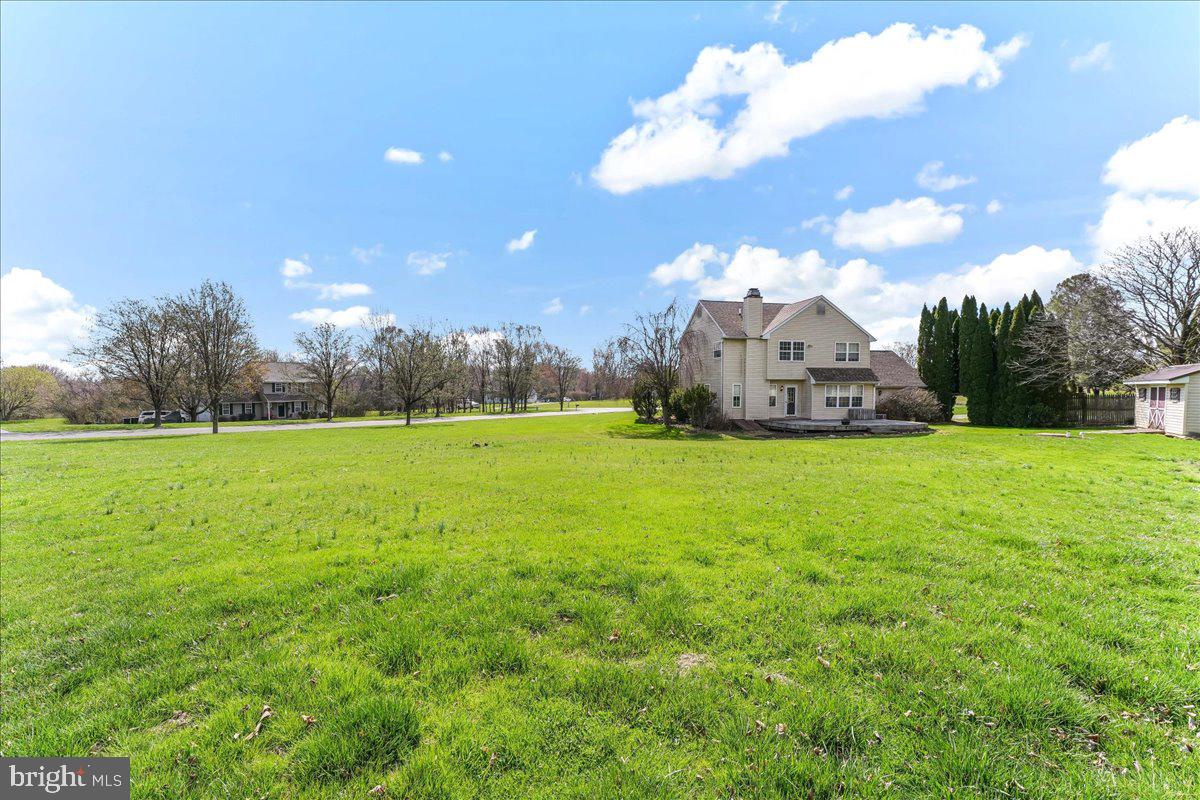 MEADOWBROOK - Residential