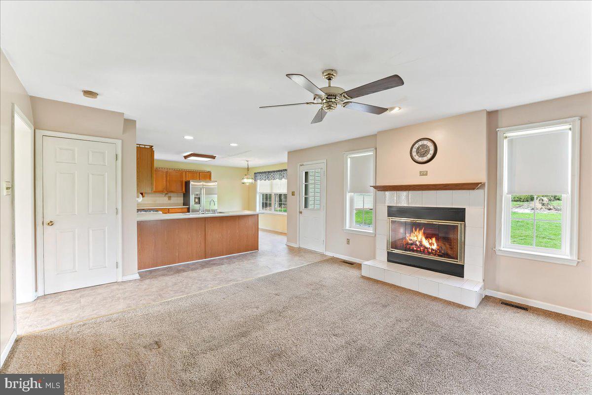 MEADOWBROOK - Residential