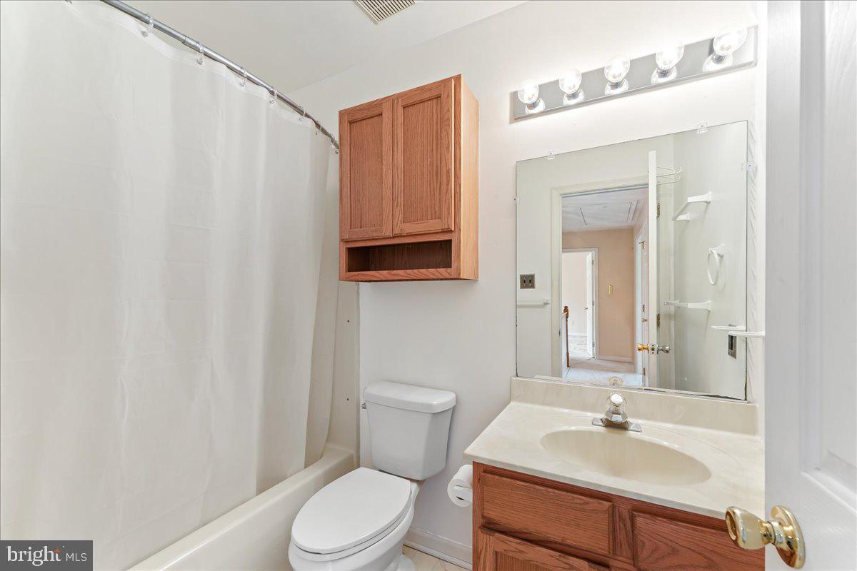 MEADOWBROOK - Residential