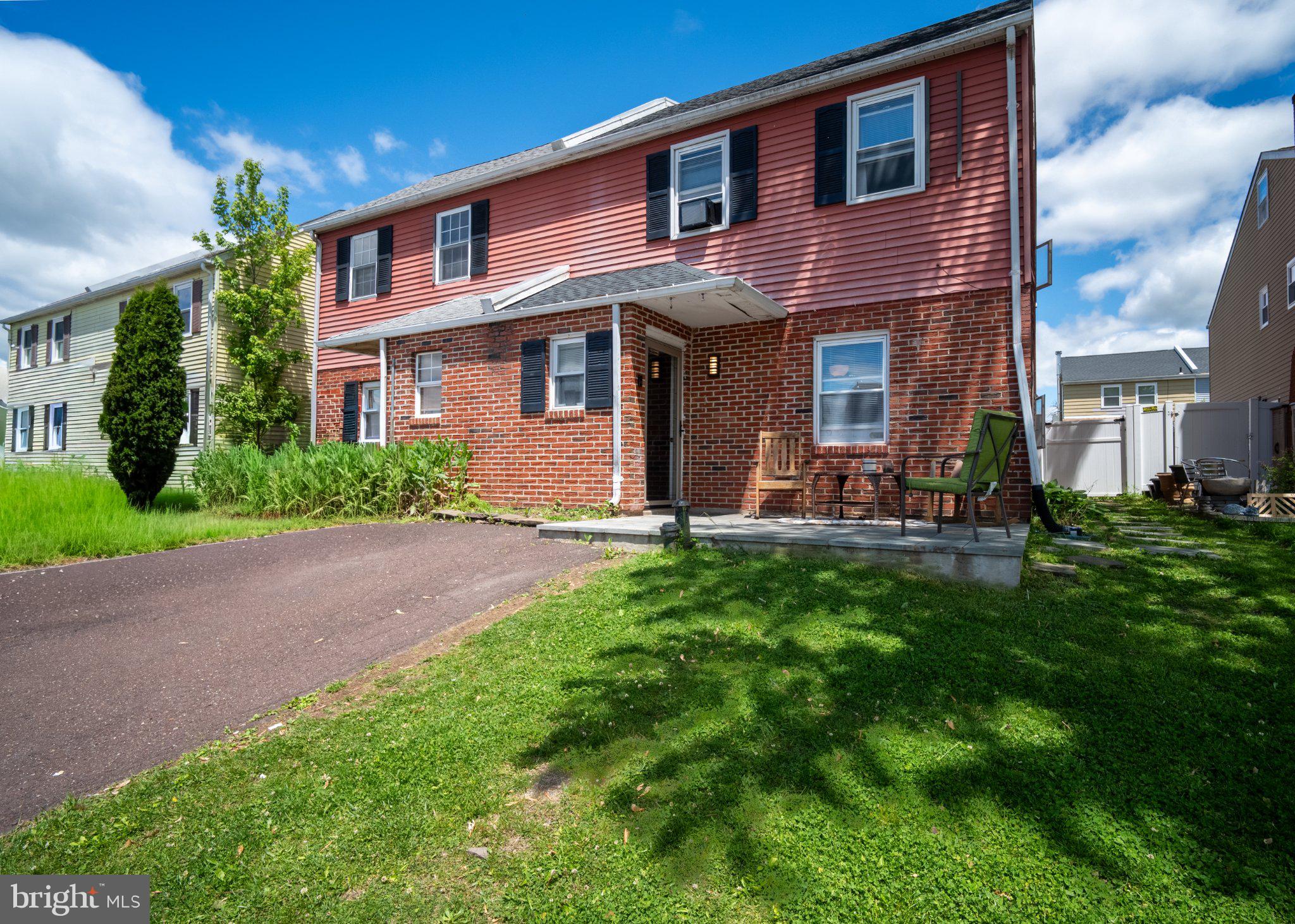 CEDAR GROVE ESTS - Residential