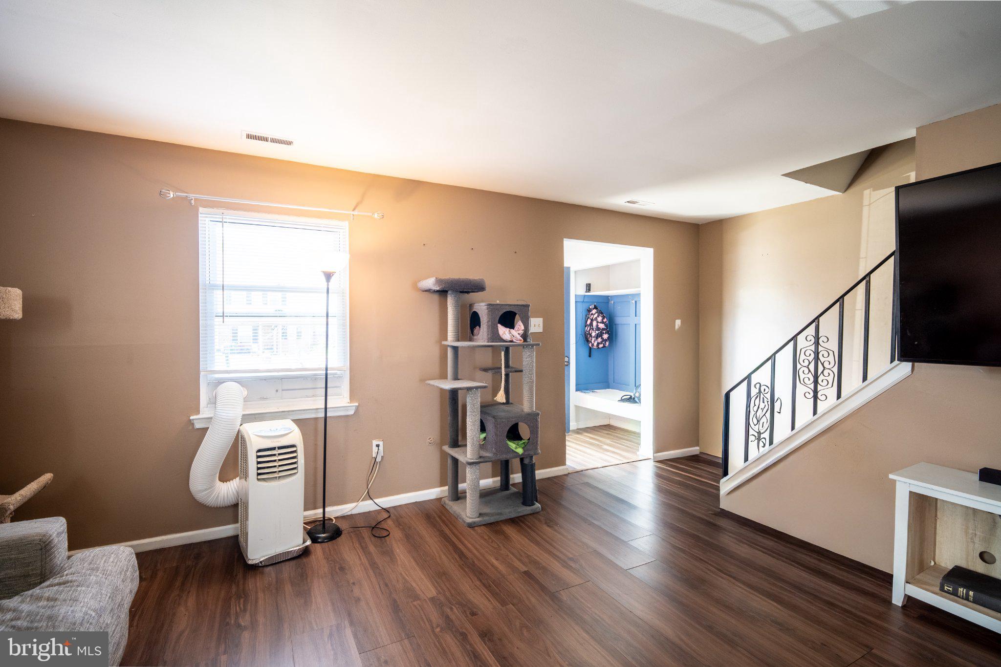 CEDAR GROVE ESTS - Residential