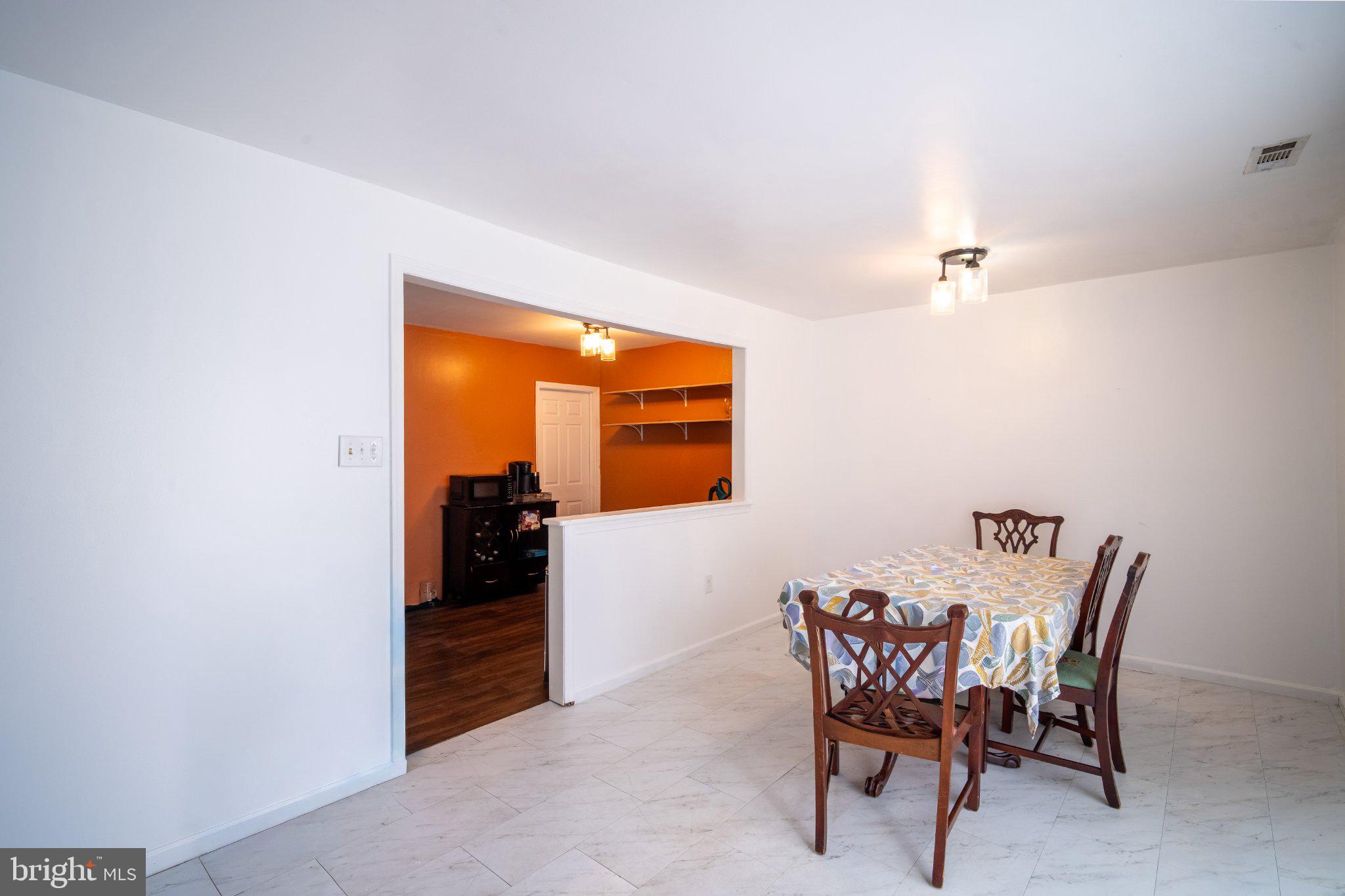 CEDAR GROVE ESTS - Residential