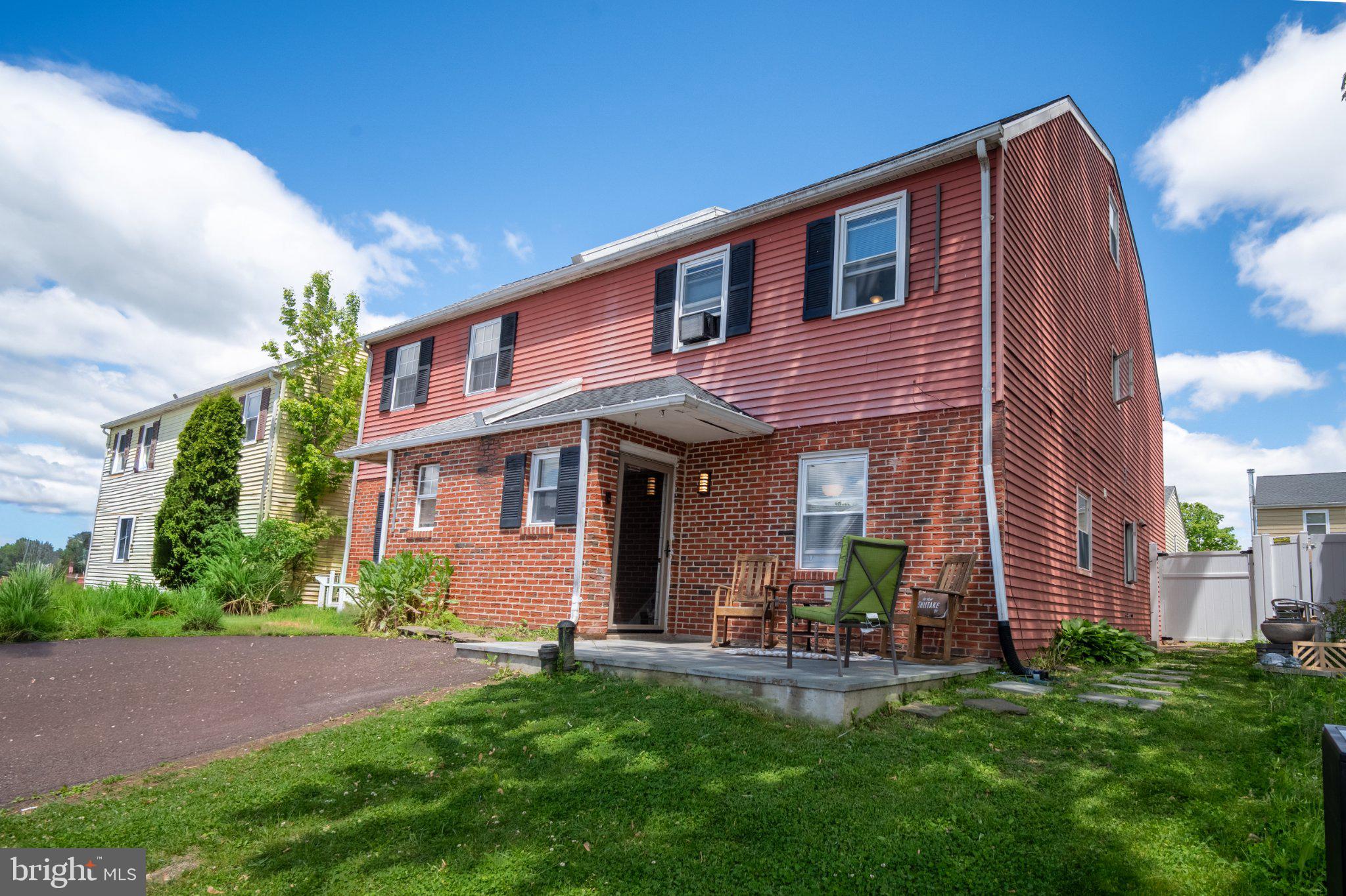 CEDAR GROVE ESTS - Residential
