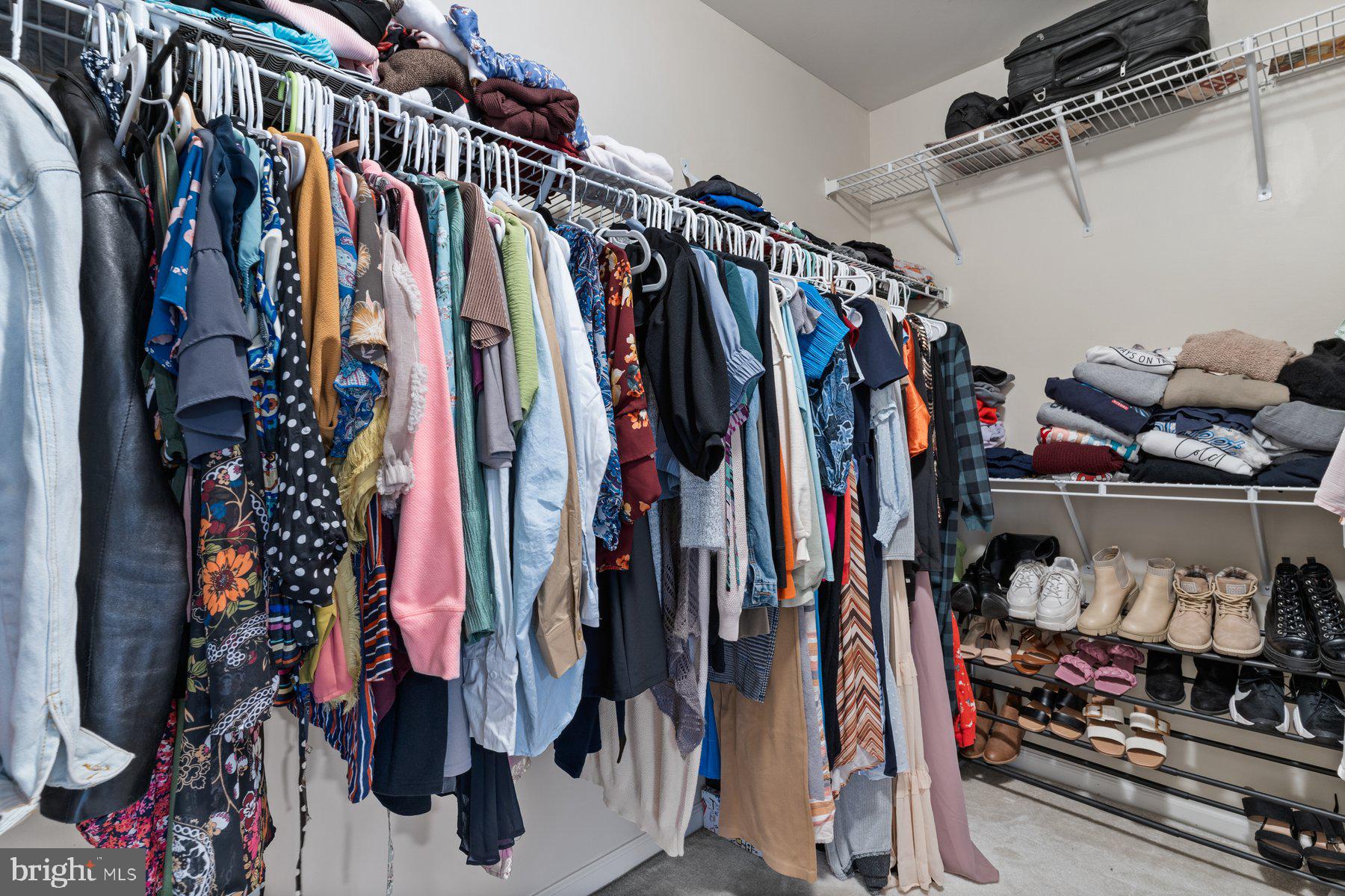 MARY-CATHERINE ESTATES - Residential