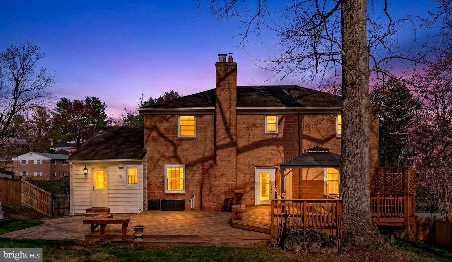 NORTH SPRINGBROOK - Residential