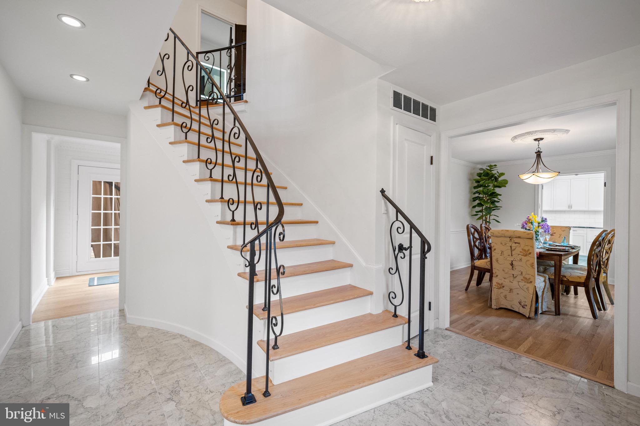 NORTH SPRINGBROOK - Residential