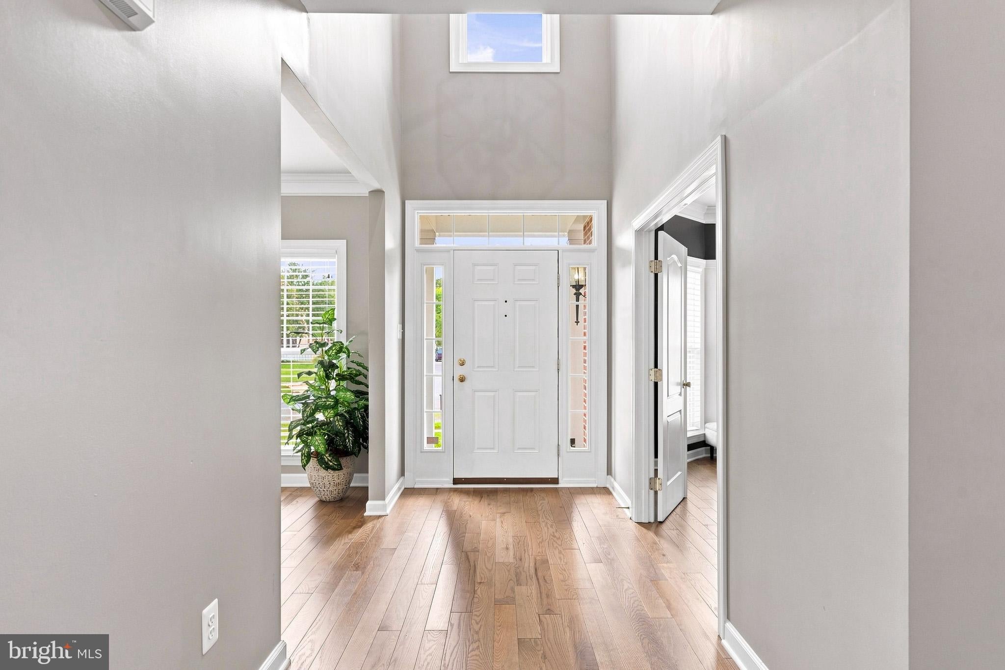 3283 MULBERRY STREET
