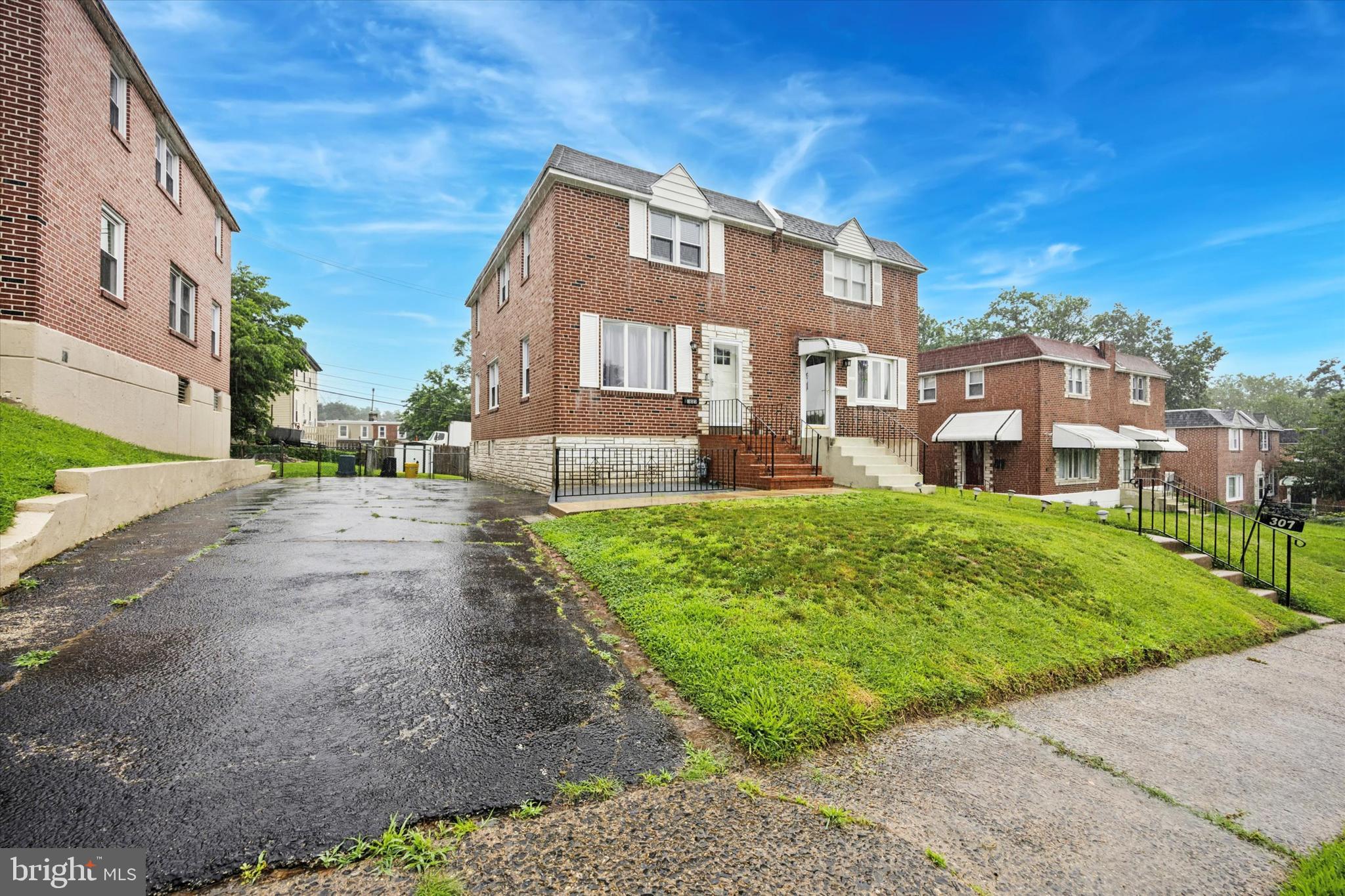 305 GREENWOOD ROAD