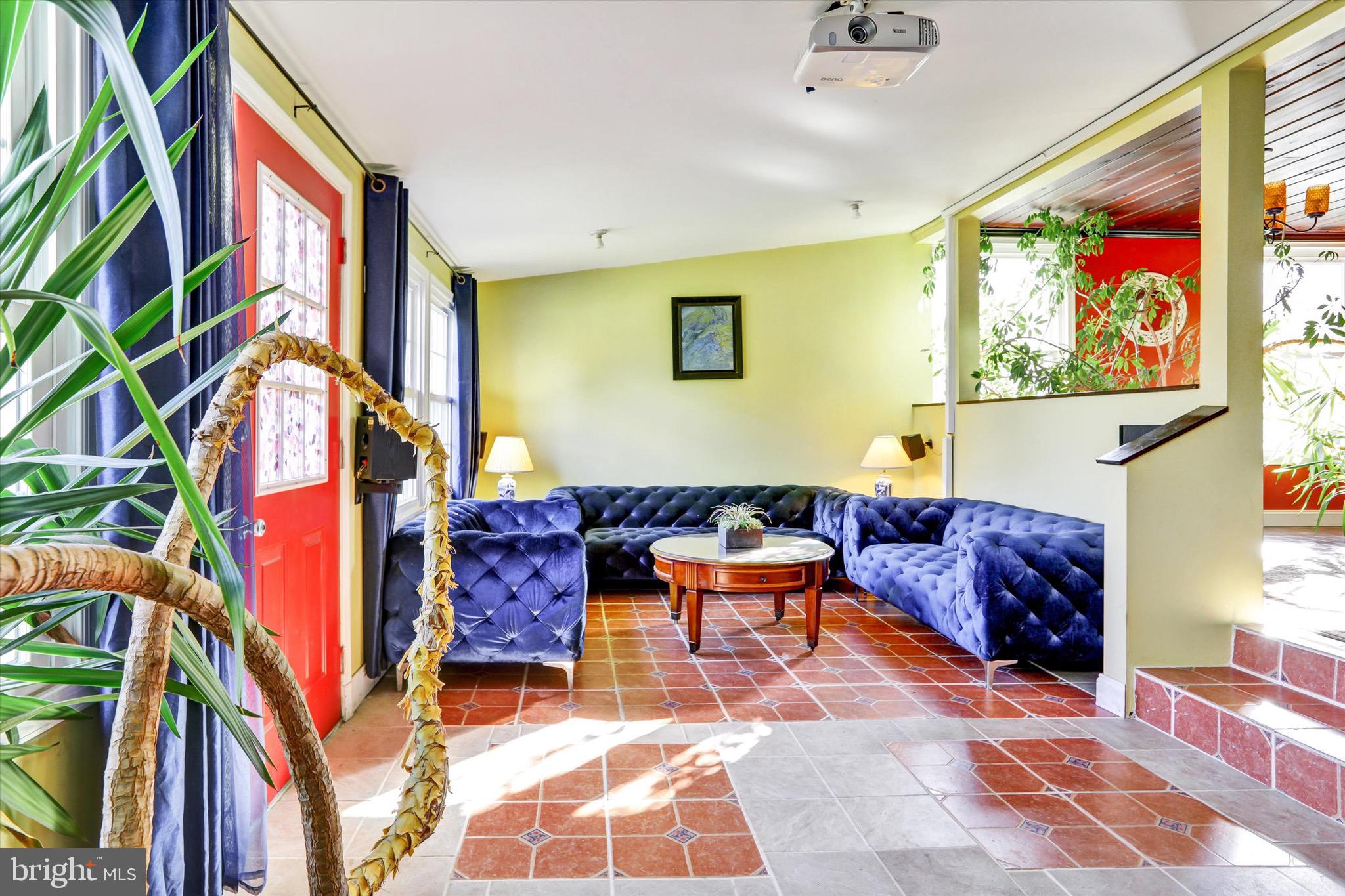 TIMONIUM - Residential