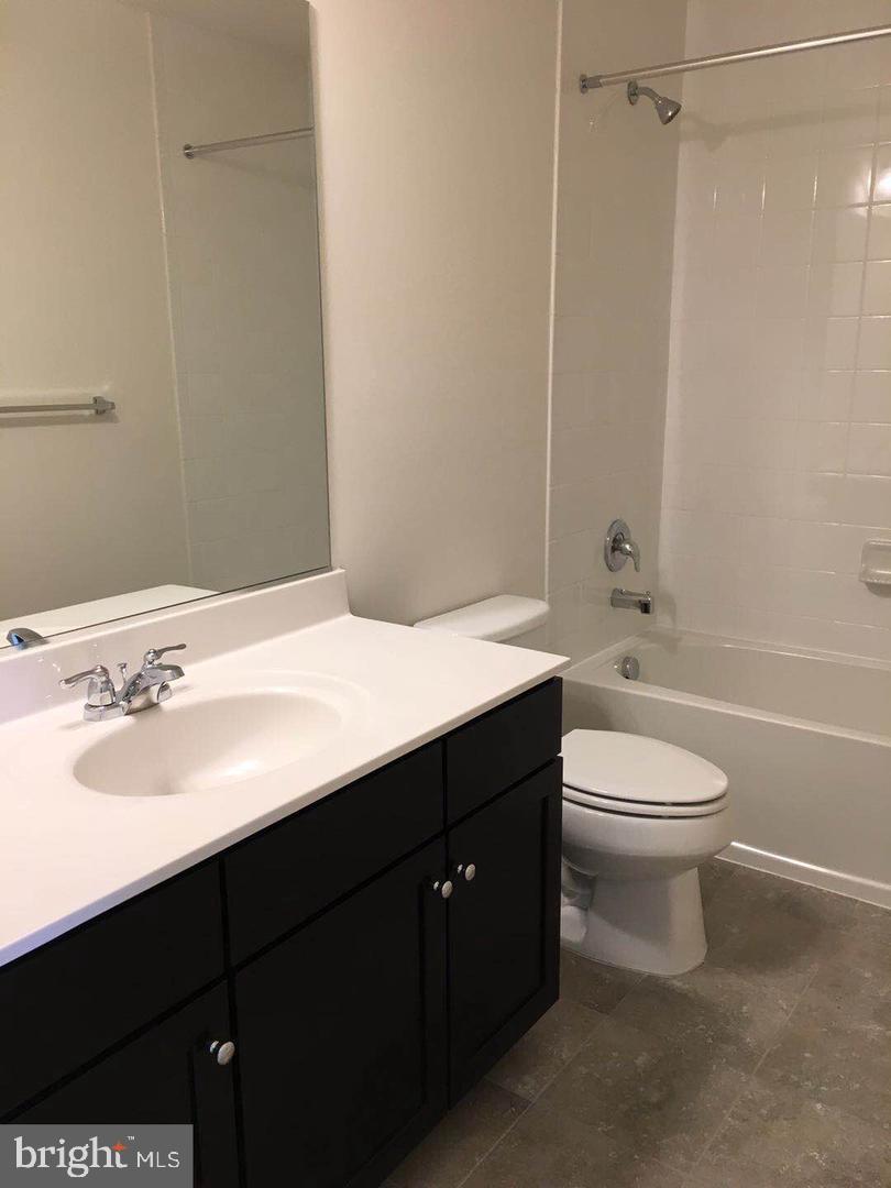 MORRIS PLACE - Residential Lease