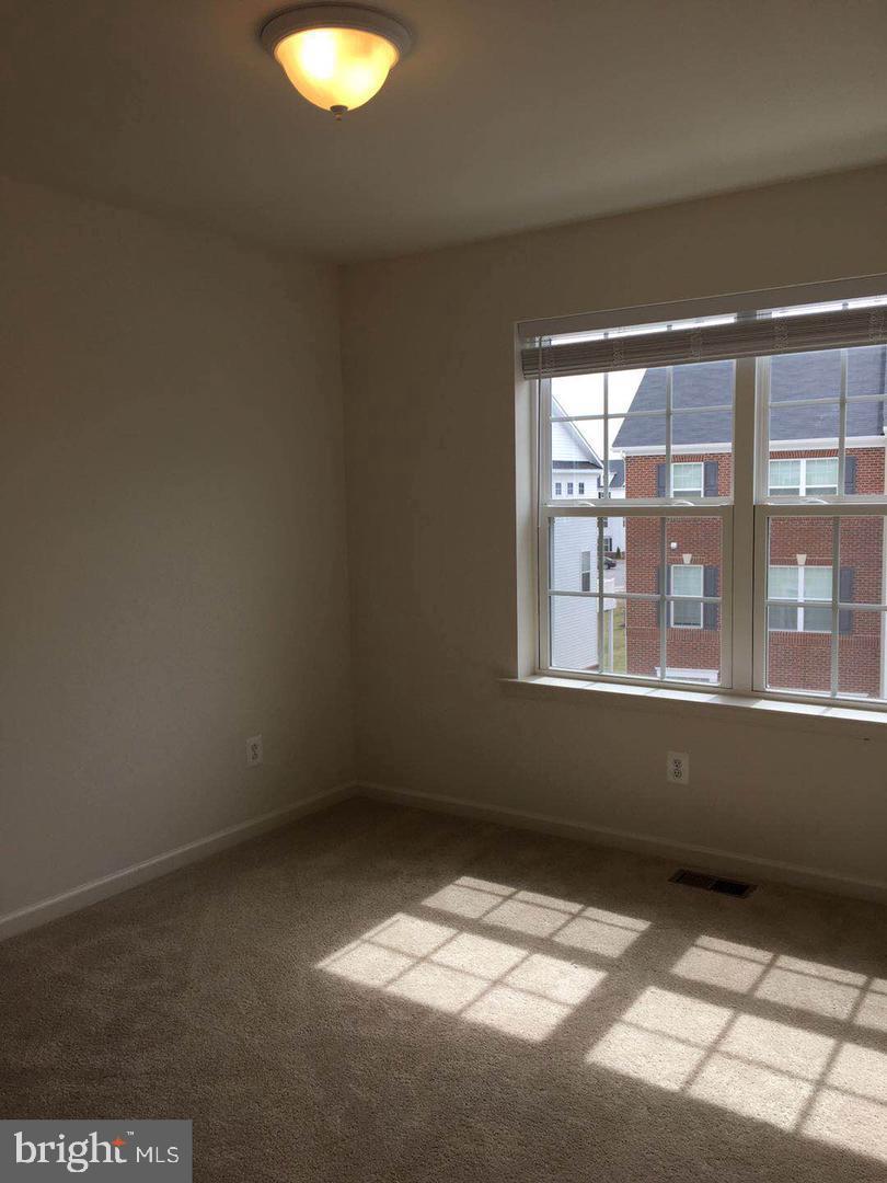 MORRIS PLACE - Residential Lease