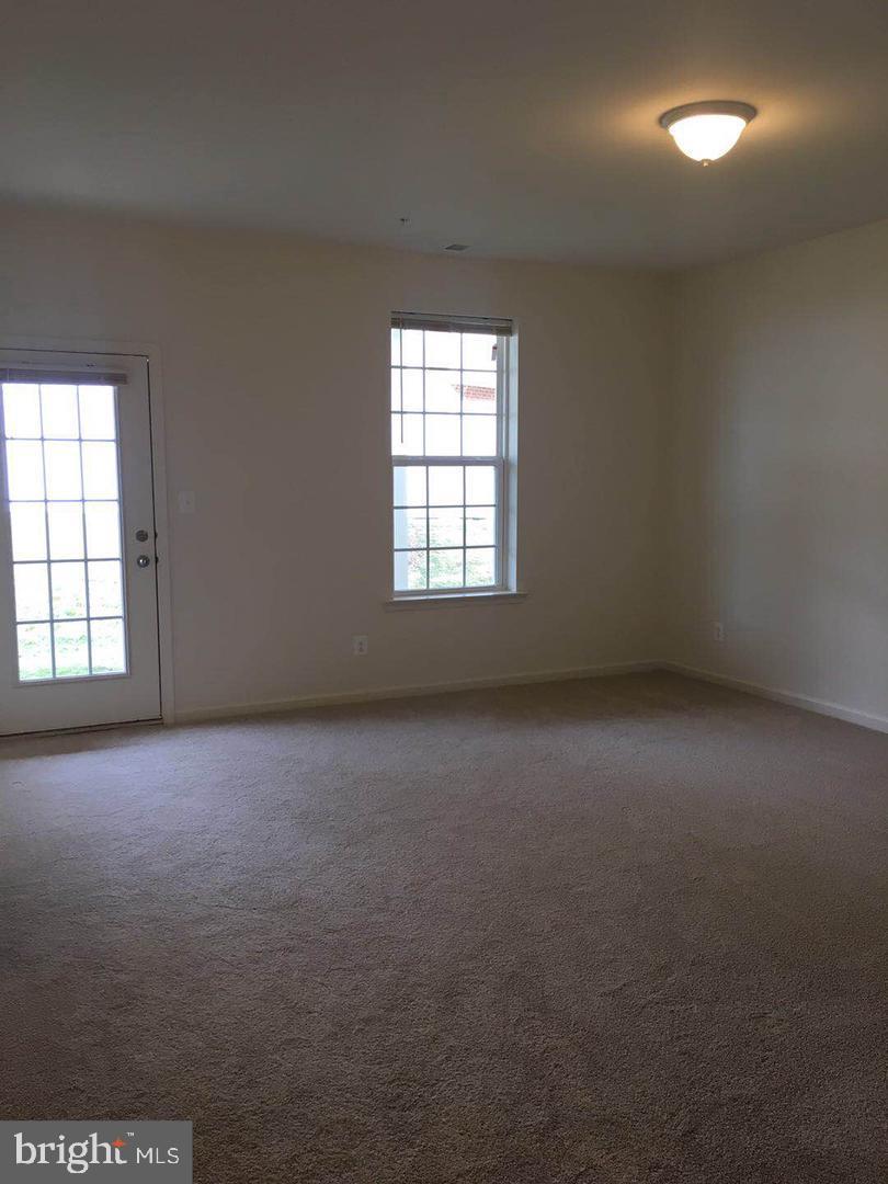 MORRIS PLACE - Residential Lease