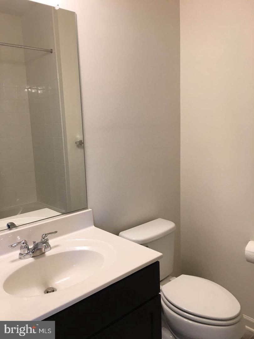 MORRIS PLACE - Residential Lease