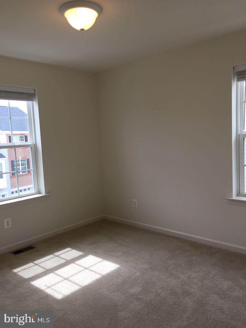 MORRIS PLACE - Residential Lease