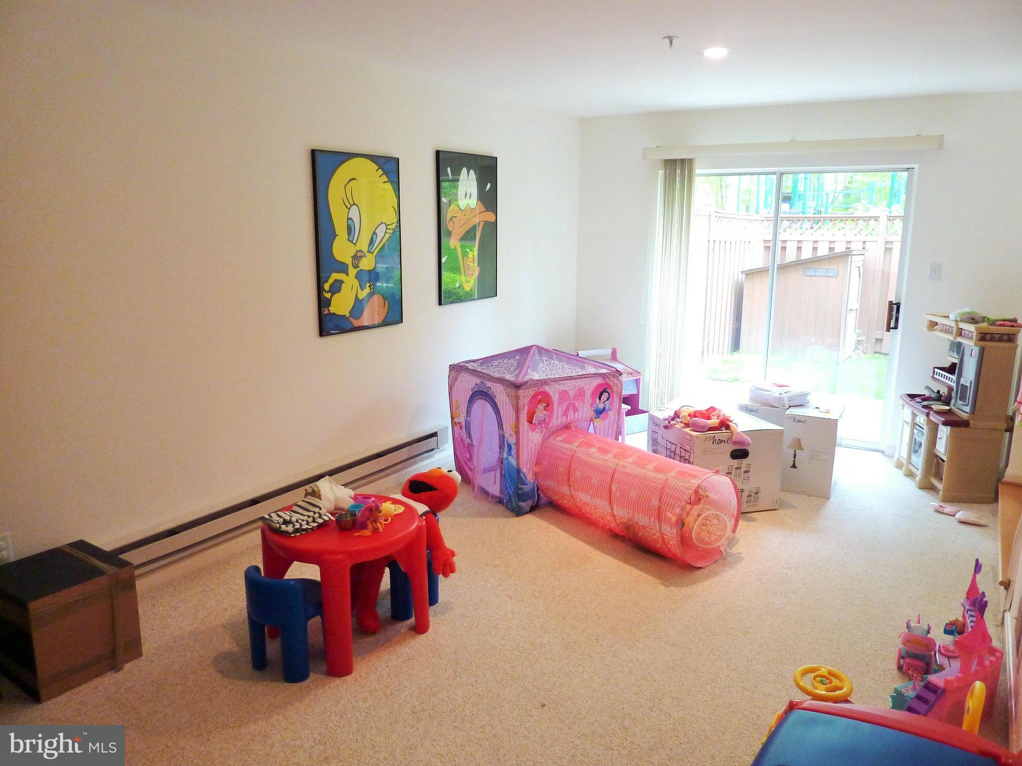 CARRIAGE PARK - Residential Lease