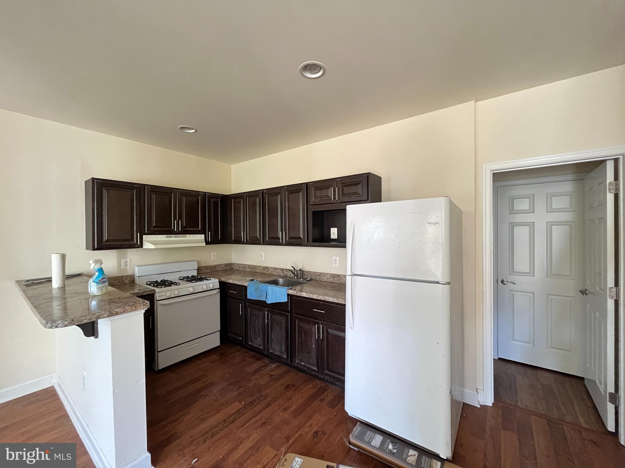 COLDSTREAM HOMESTEAD MONTEBELLO HISTORIC DISTRICT - Residential