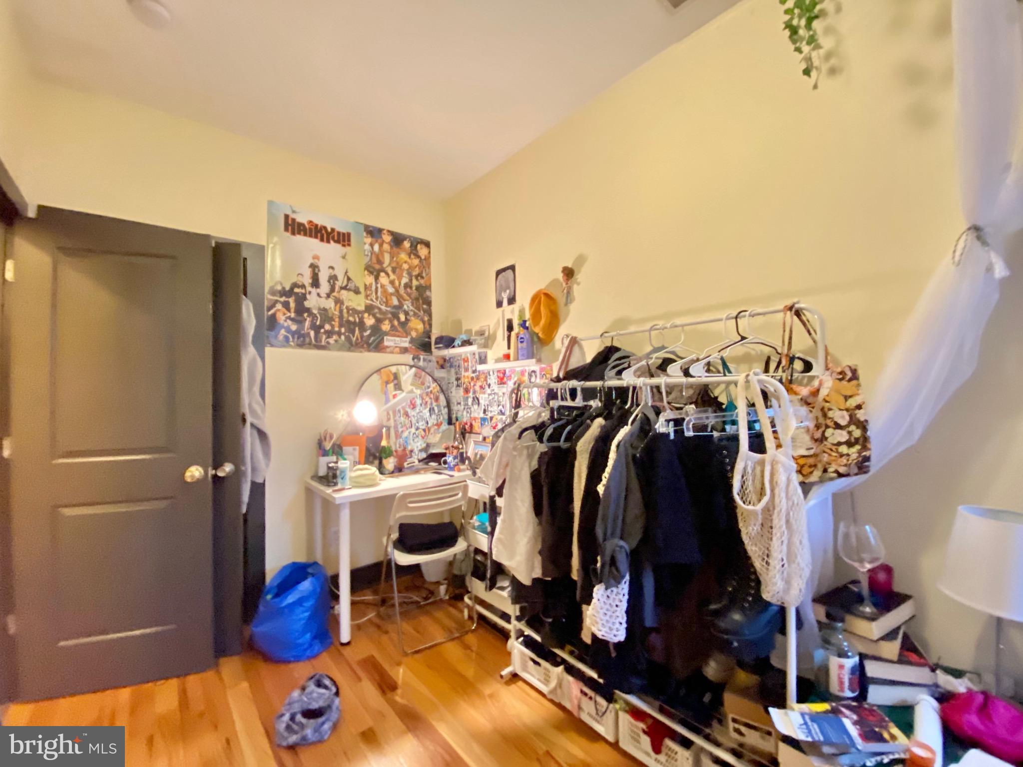 TEMPLE UNIVERSITY - Residential Lease