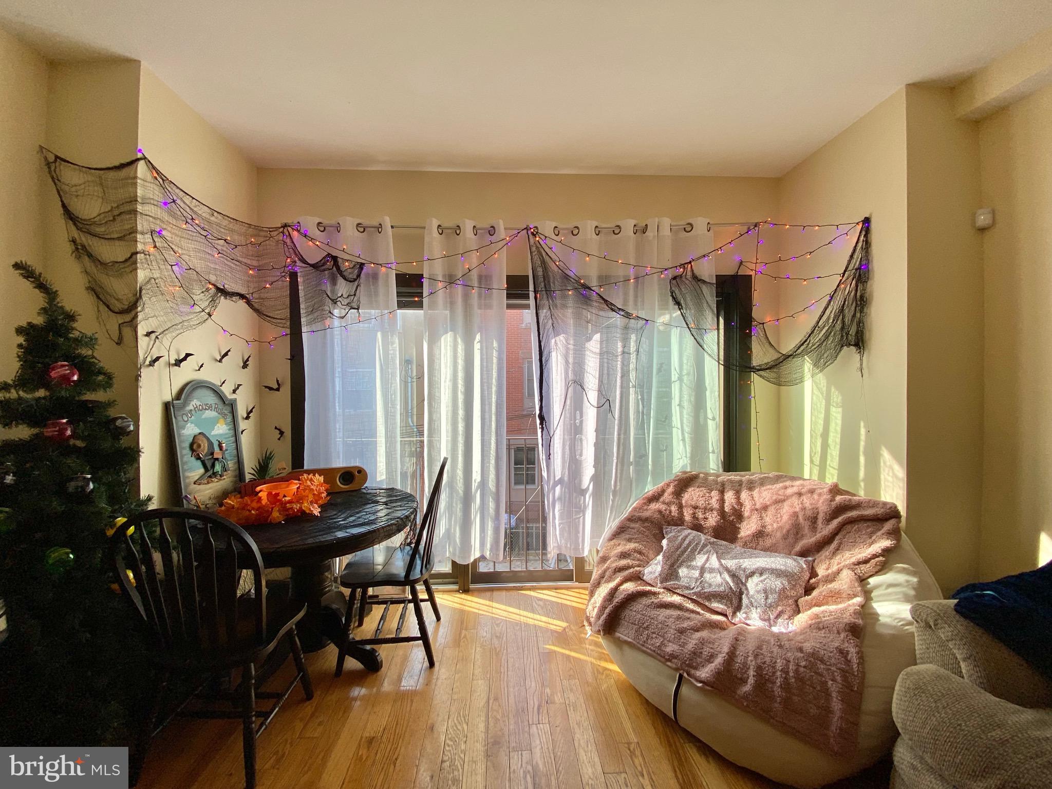 TEMPLE UNIVERSITY - Residential Lease